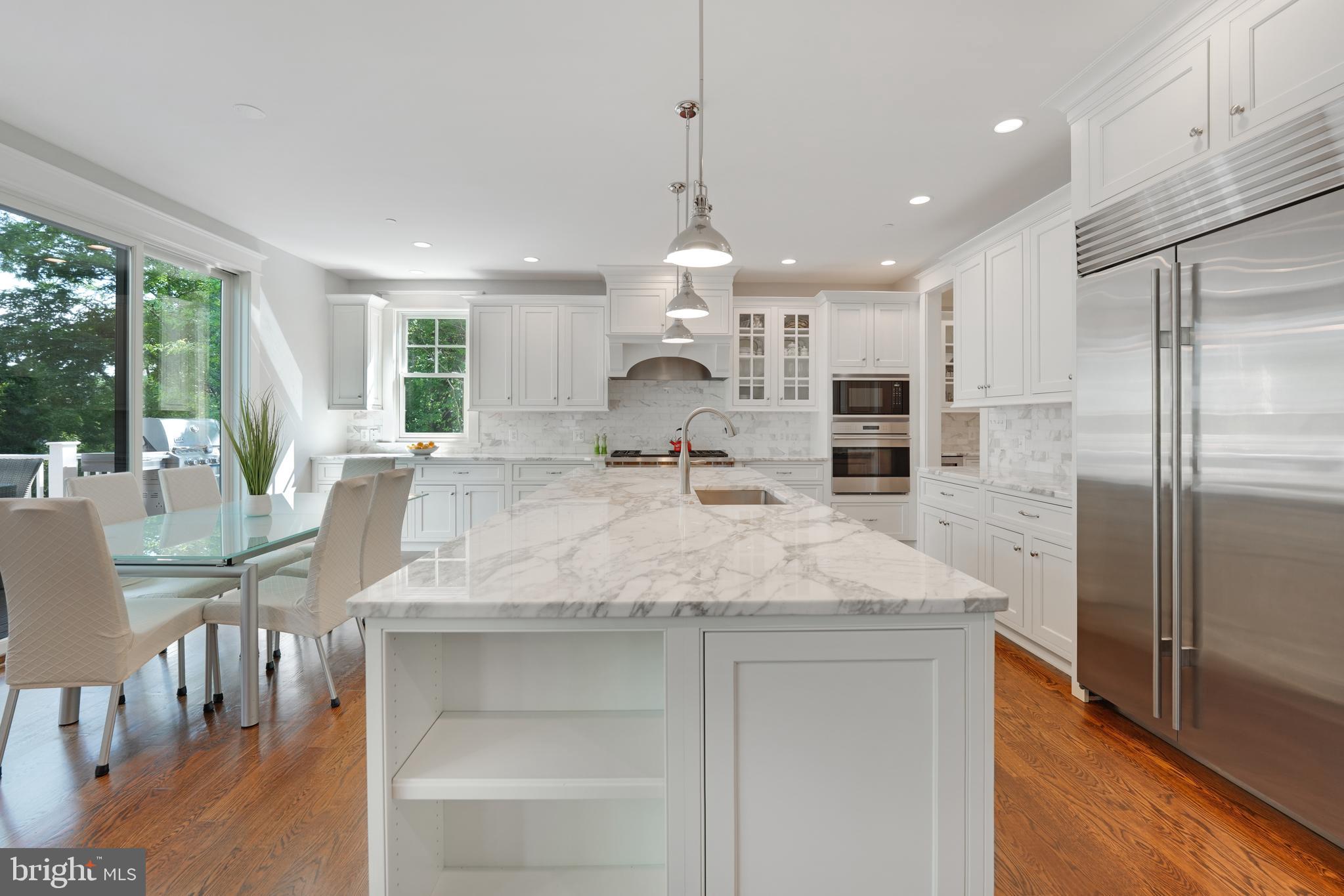 CHEVY CHASE - Residential