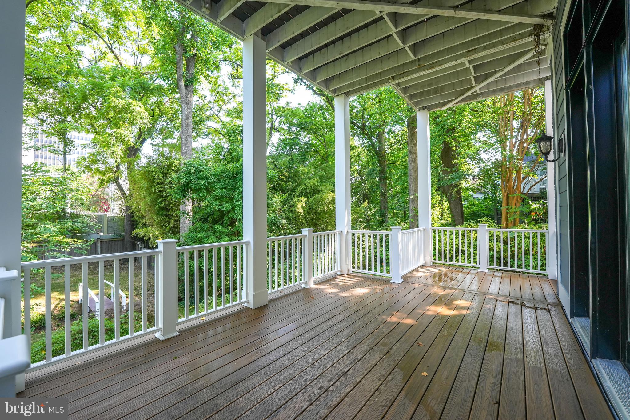 CHEVY CHASE - Residential
