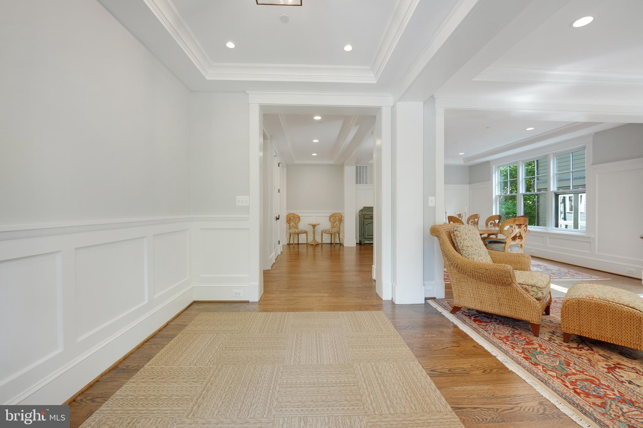 CHEVY CHASE - Residential