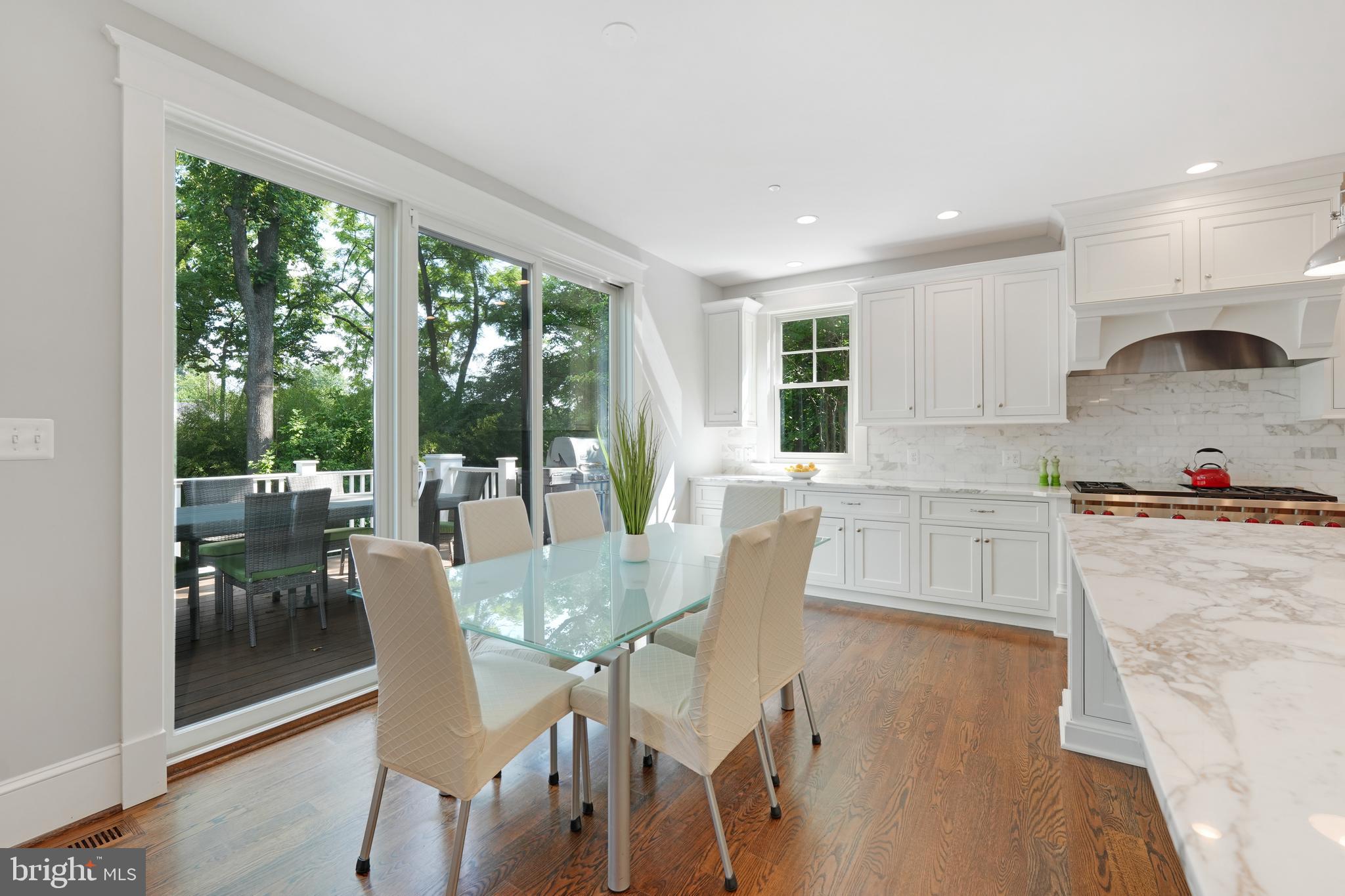 CHEVY CHASE - Residential