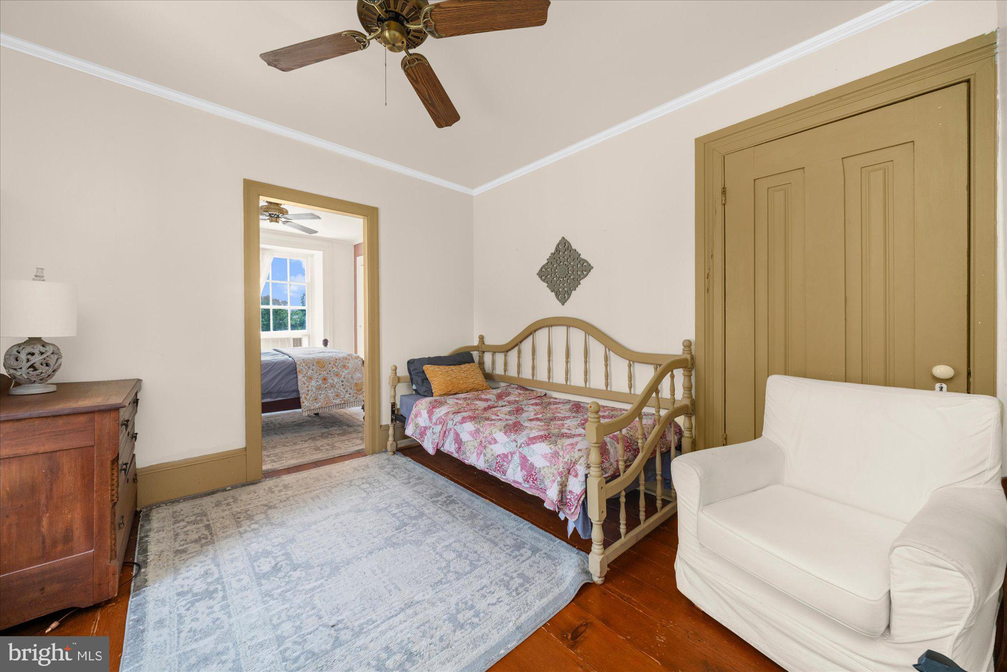 THE MEADOWS - Residential