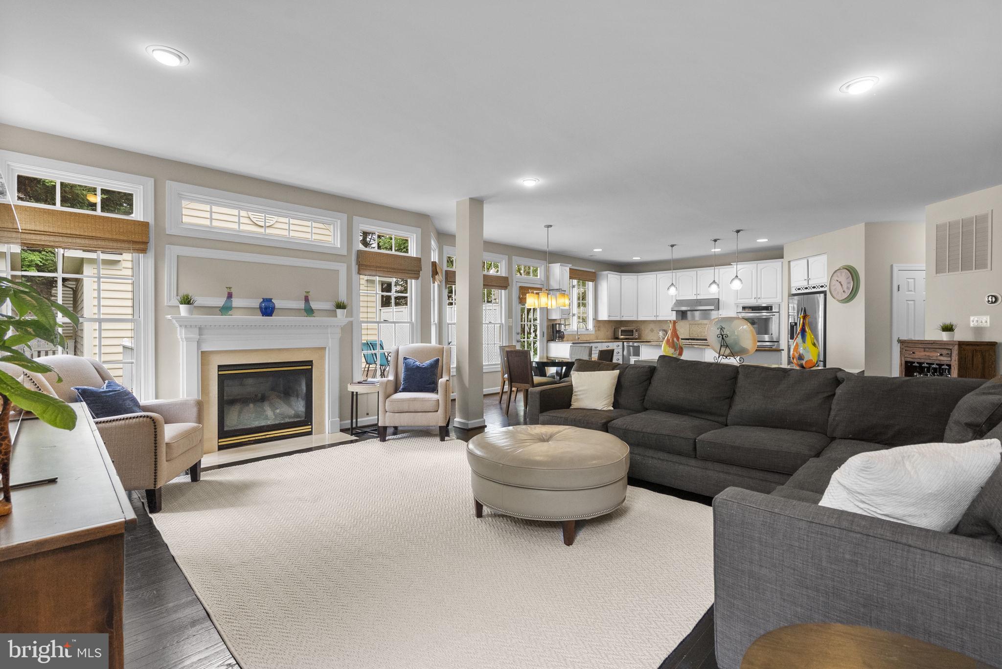 LAKELANDS - Residential