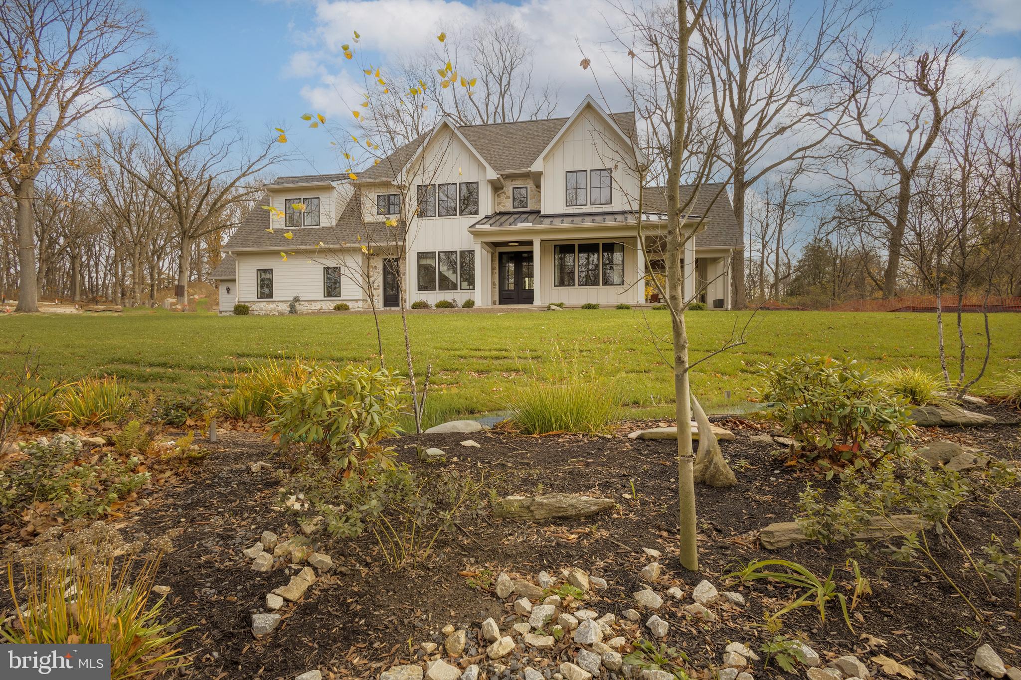 ROXBOROUGH - Residential