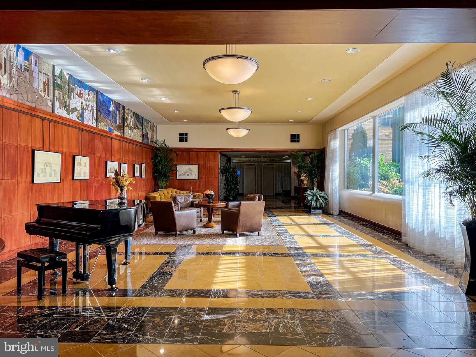 ART MUSEUM AREA - Residential