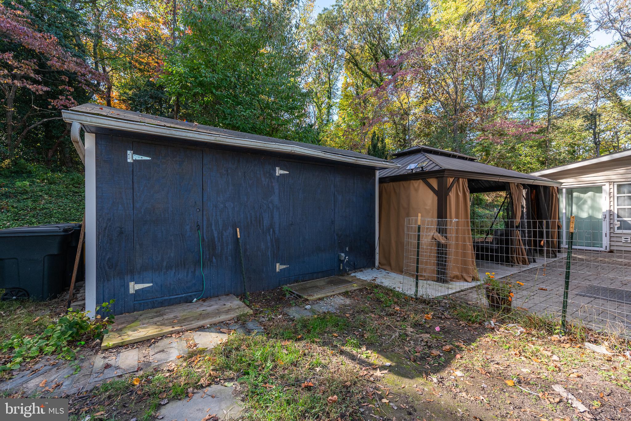 MILLERSVILLE - Residential