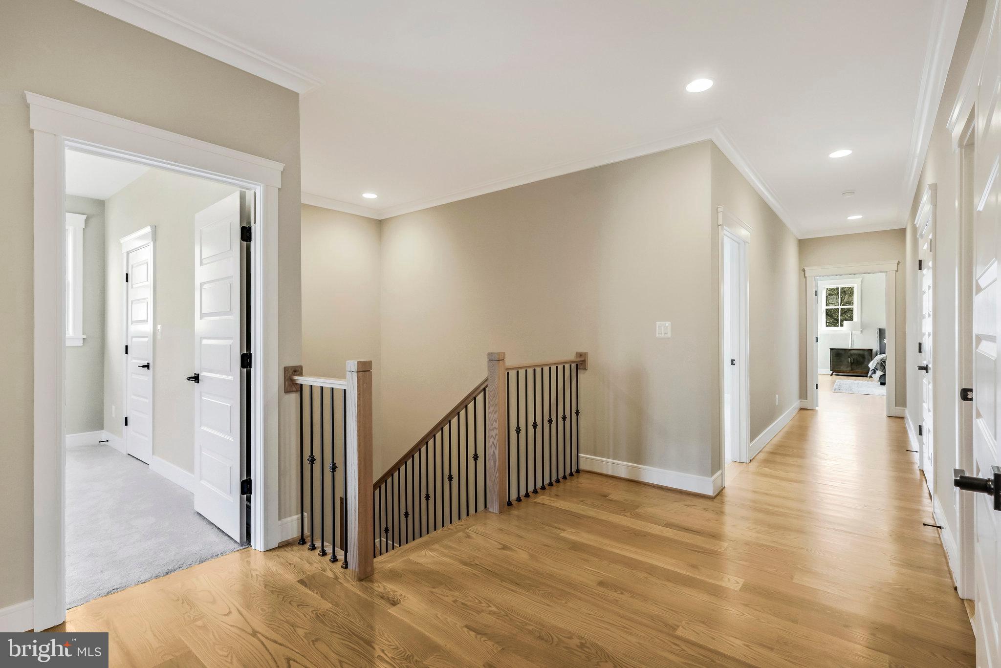 PIMMIT HILLS - Residential