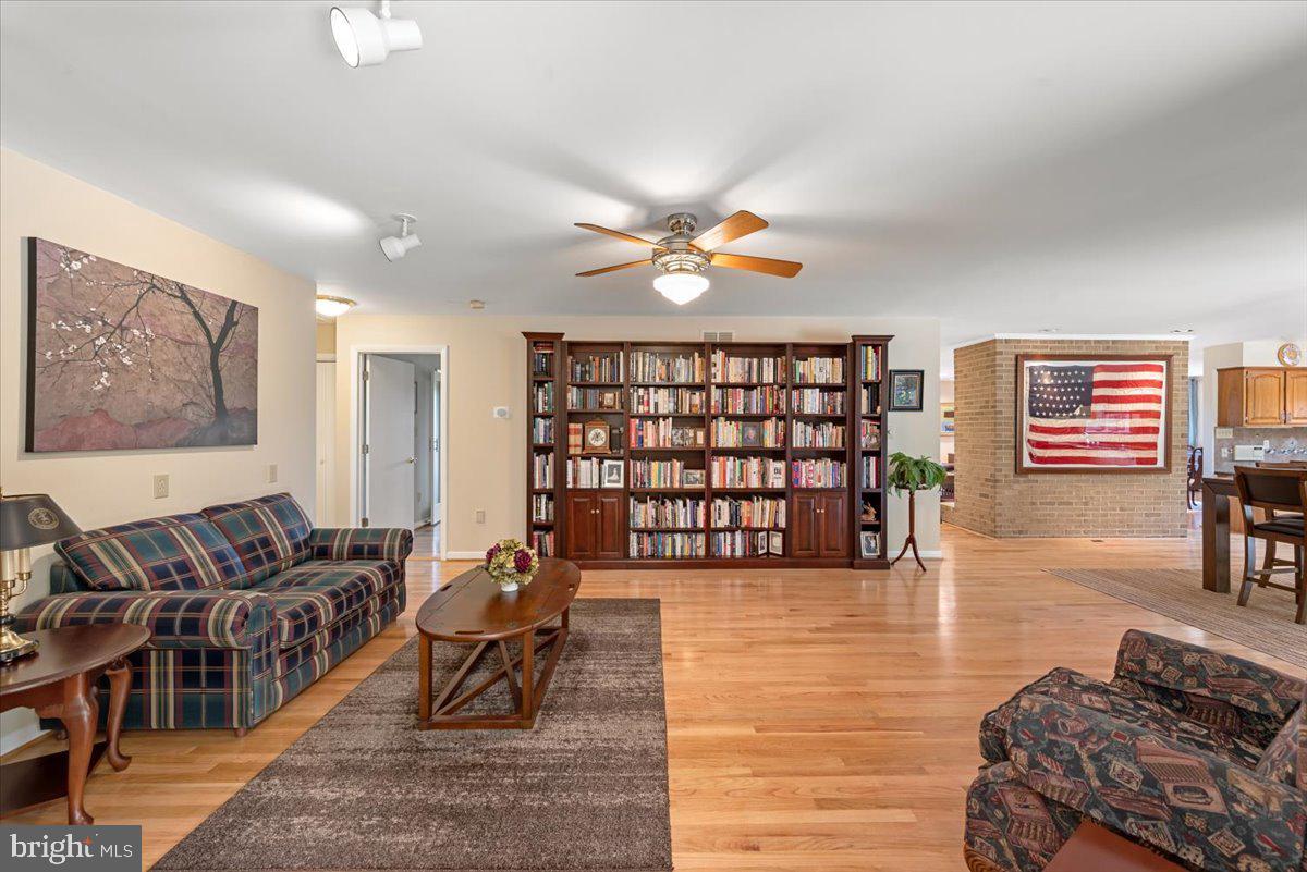 SHULL - Residential