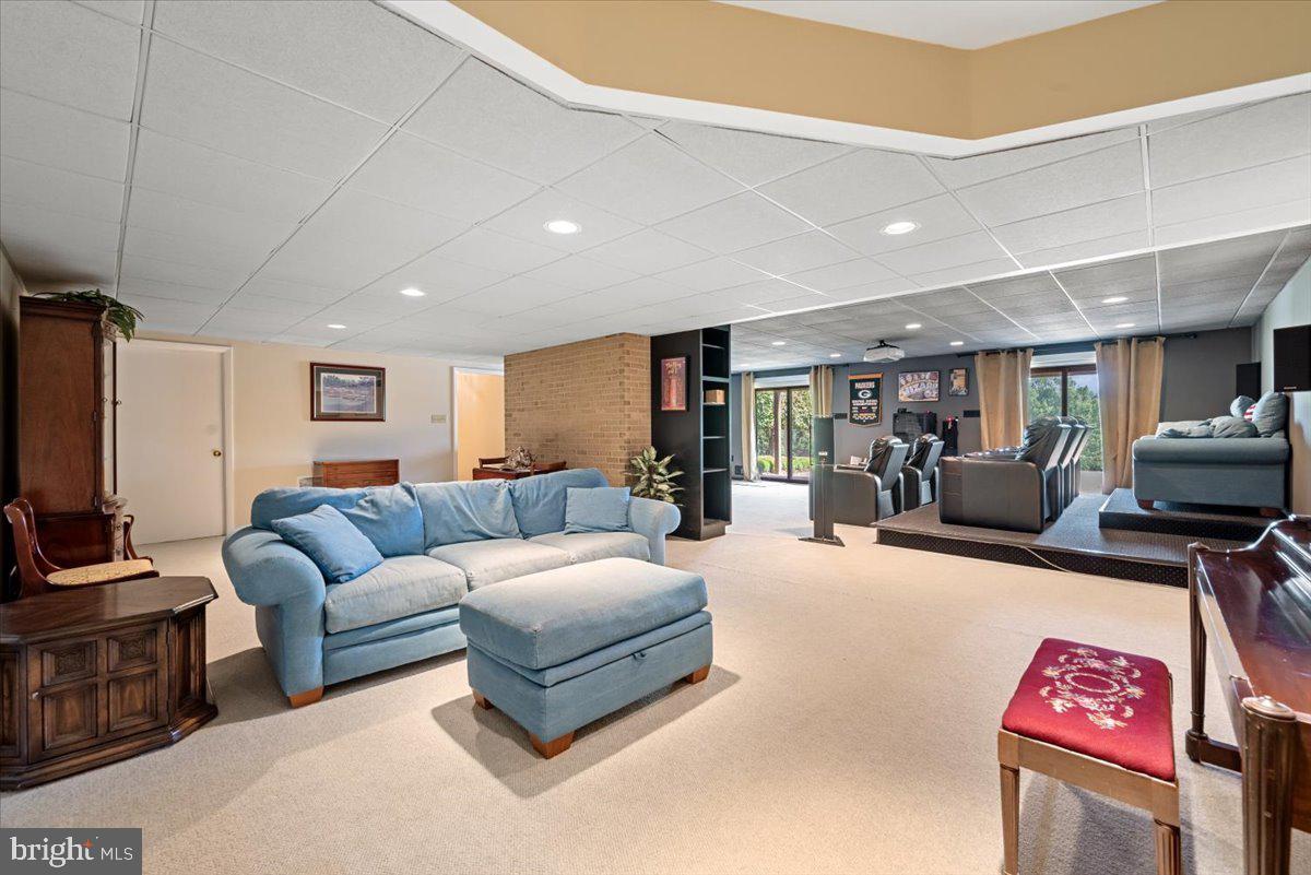 SHULL - Residential