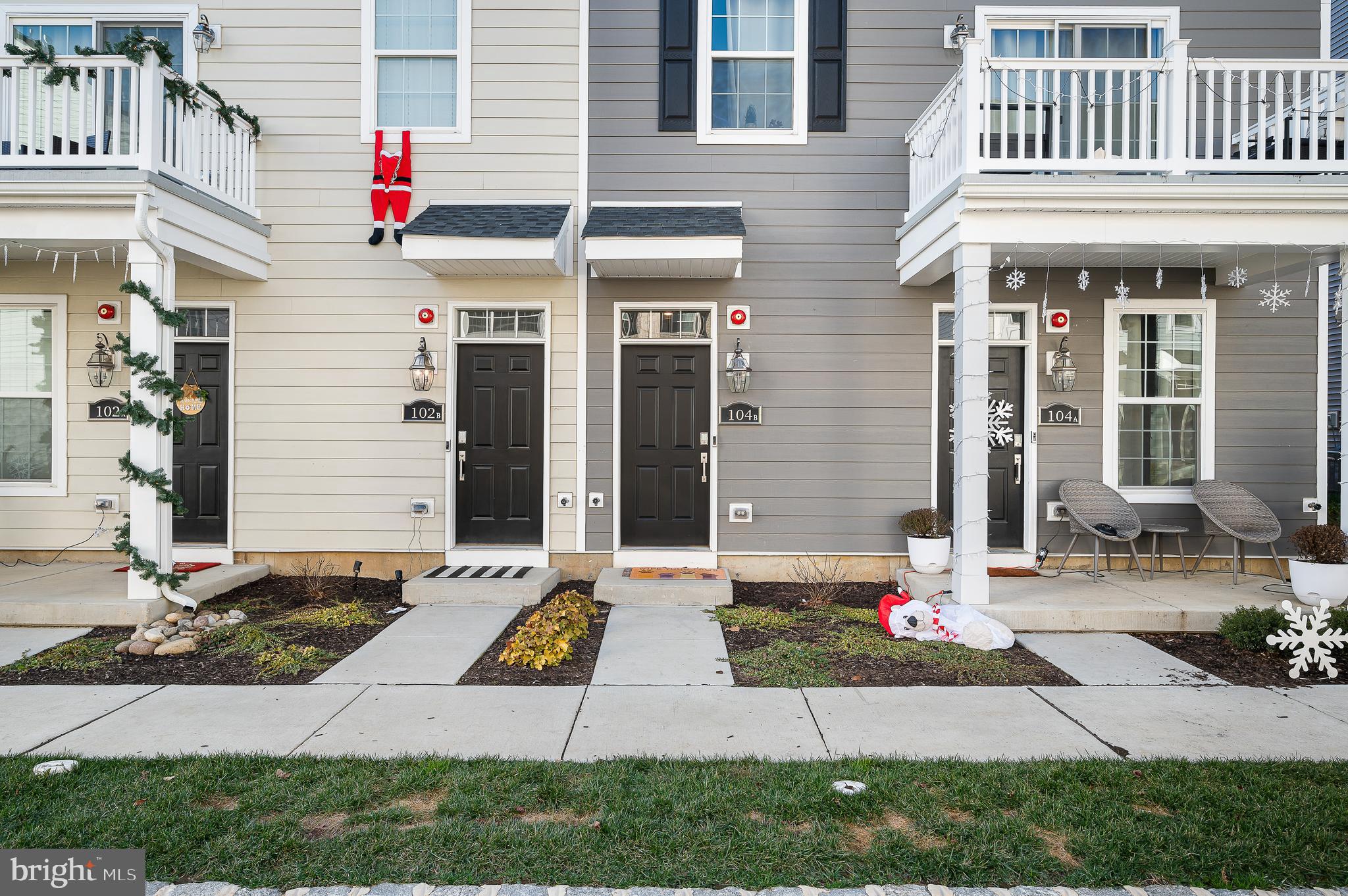WATERSIDE - Residential