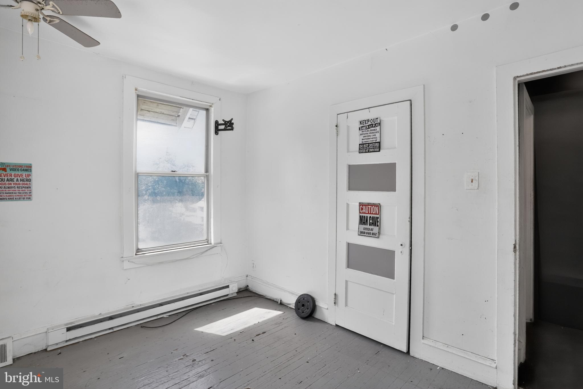 LAWNCREST - Residential