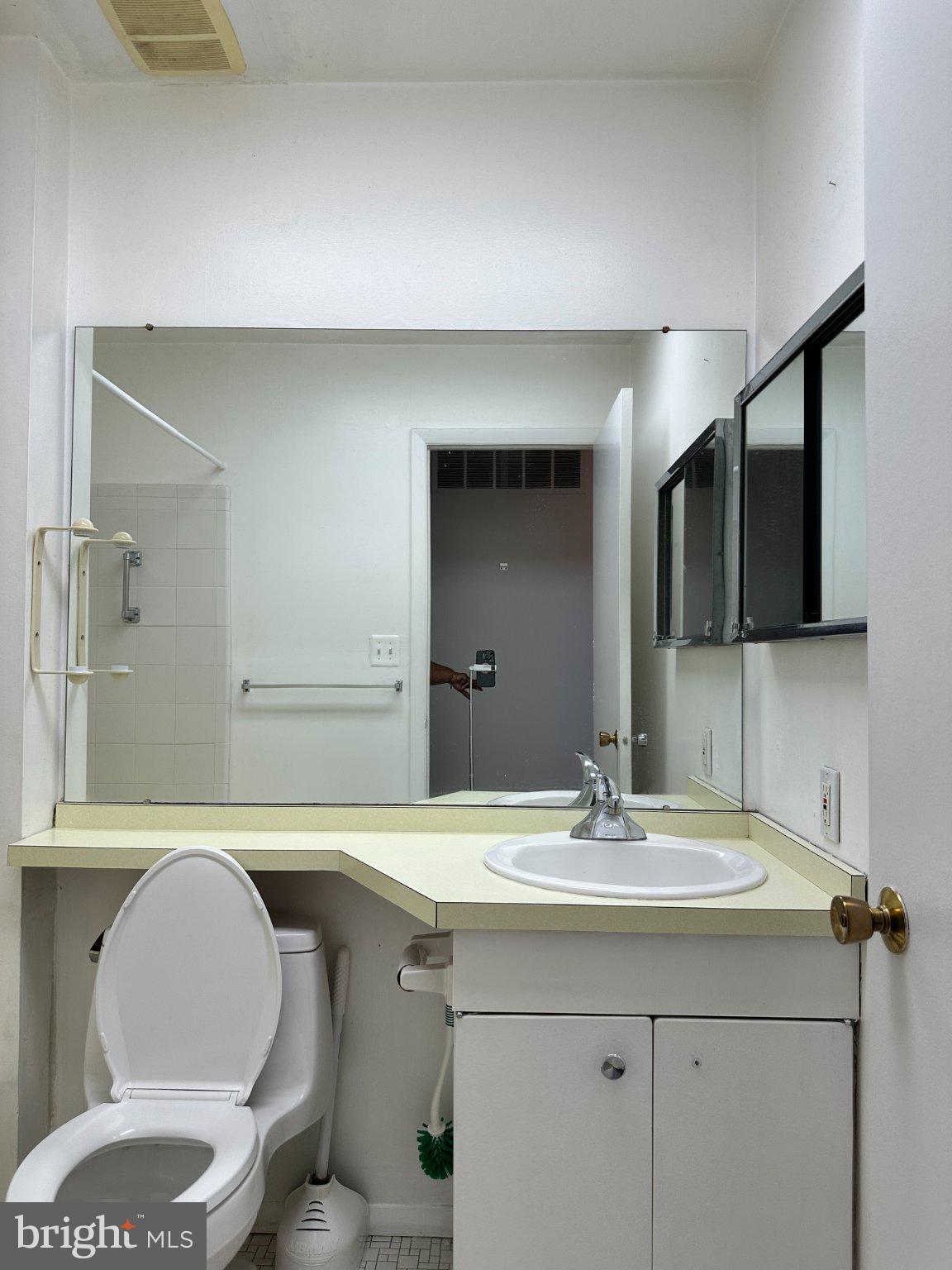 LAYDON PARK - Residential