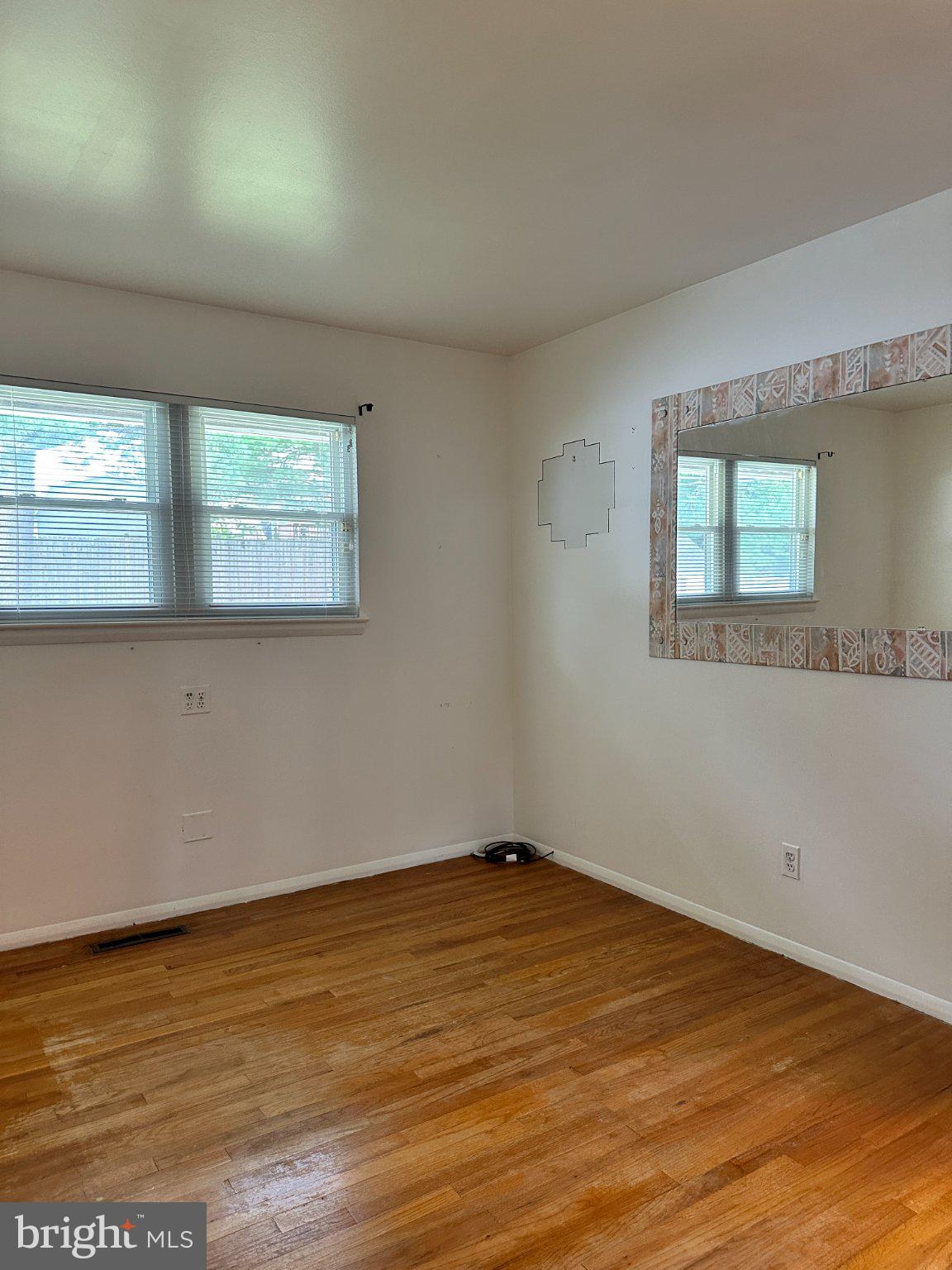 LAYDON PARK - Residential