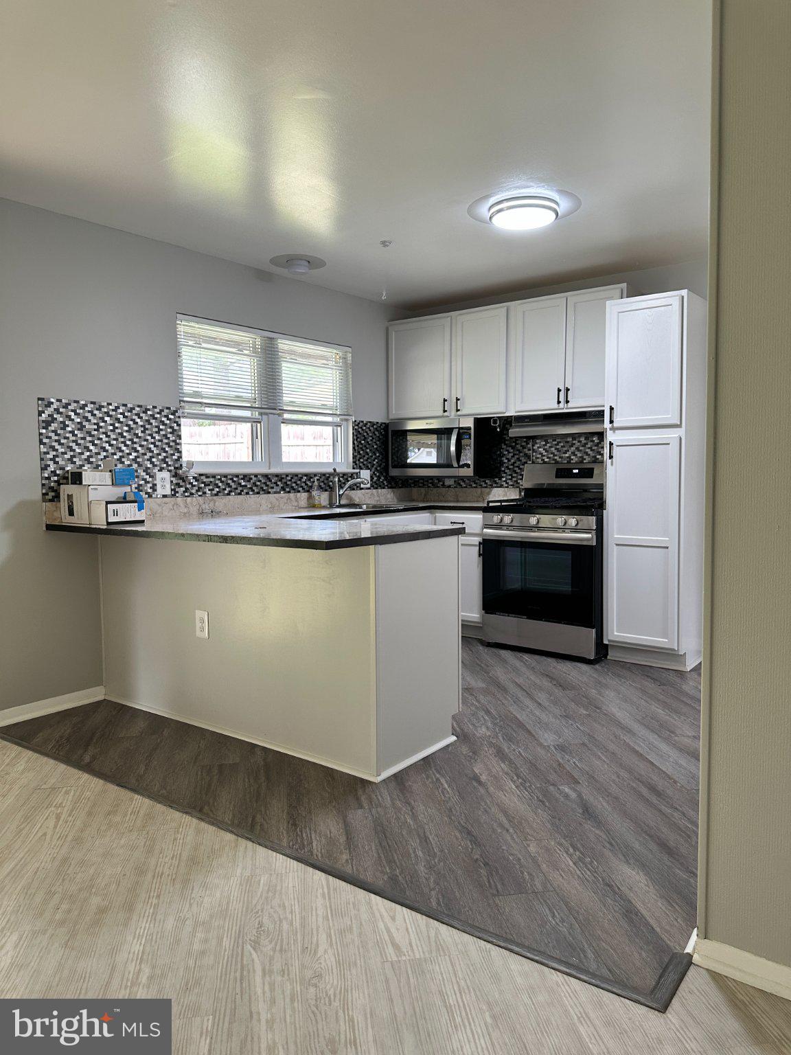LAYDON PARK - Residential