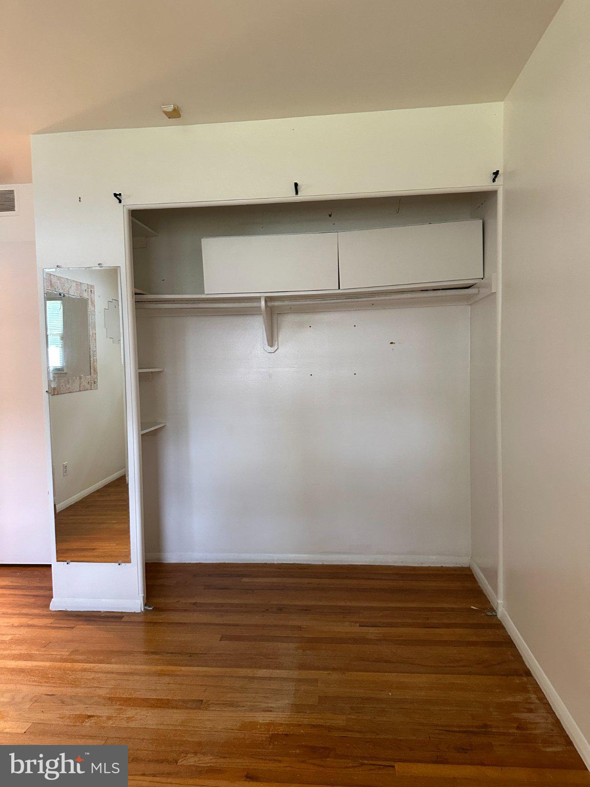 LAYDON PARK - Residential