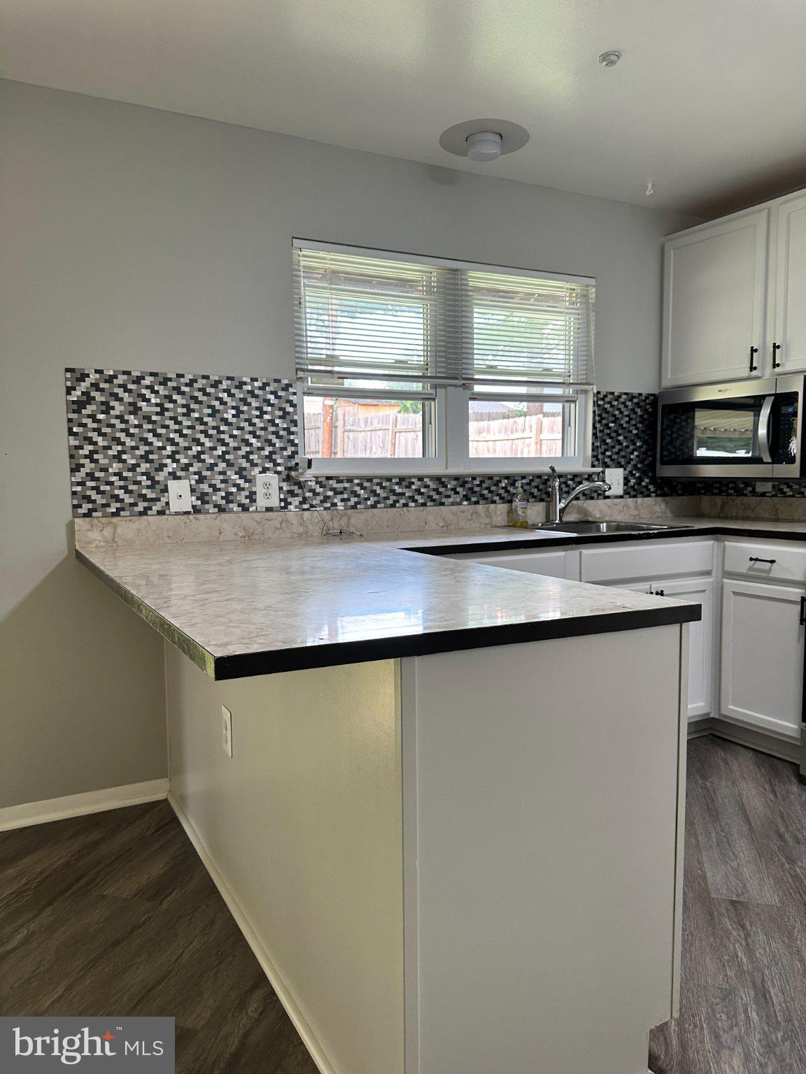 LAYDON PARK - Residential