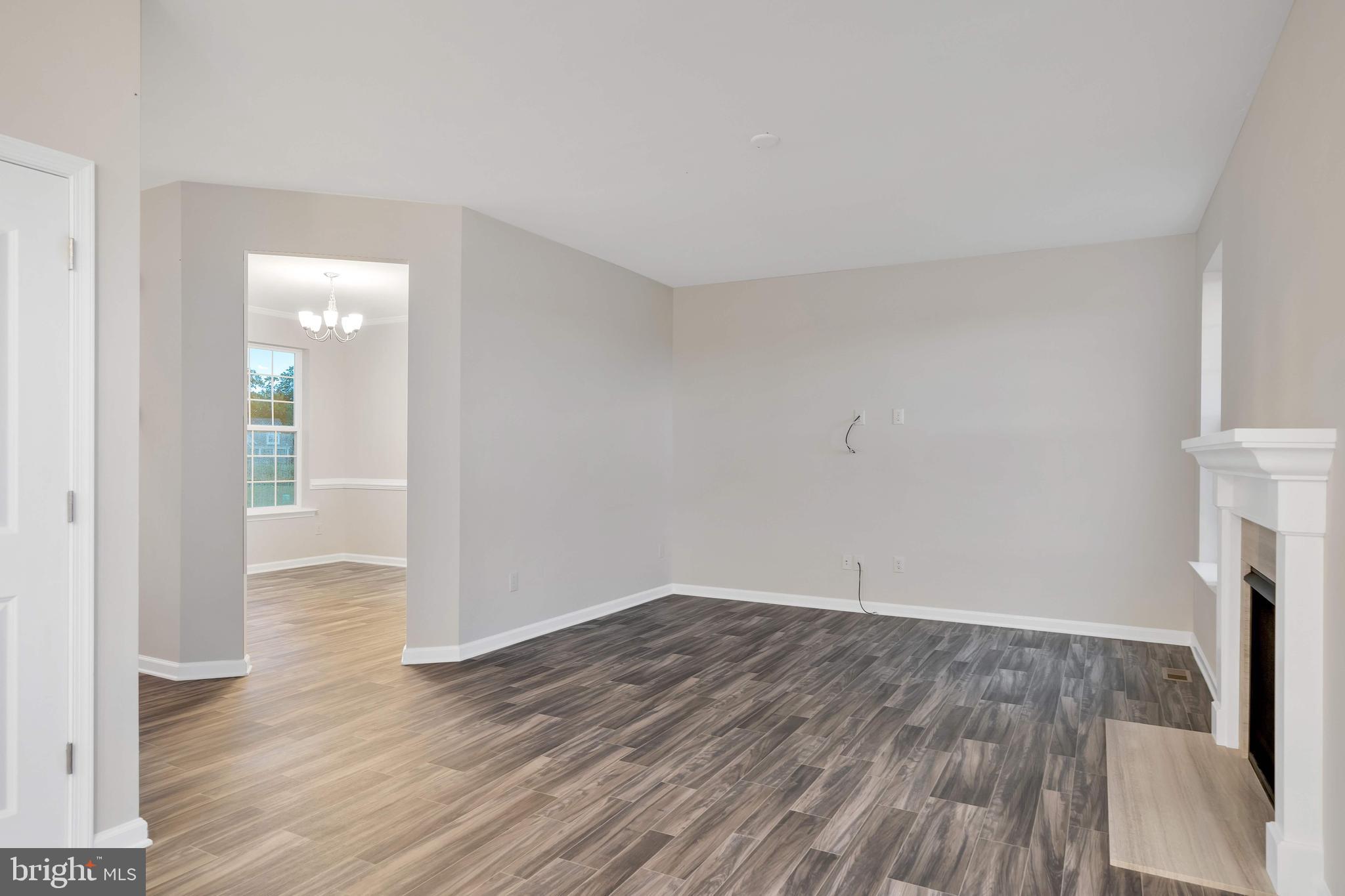HIDDEN BROOK - Residential