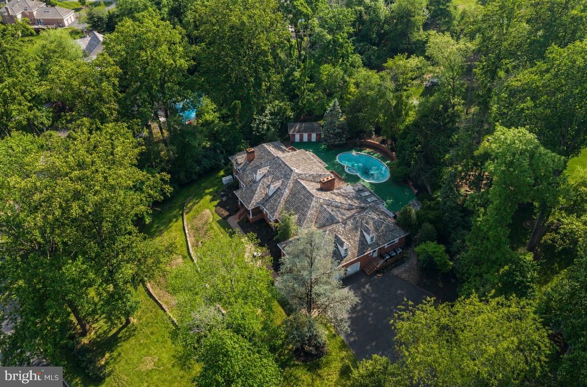 SPRINGTON POINTE - Residential