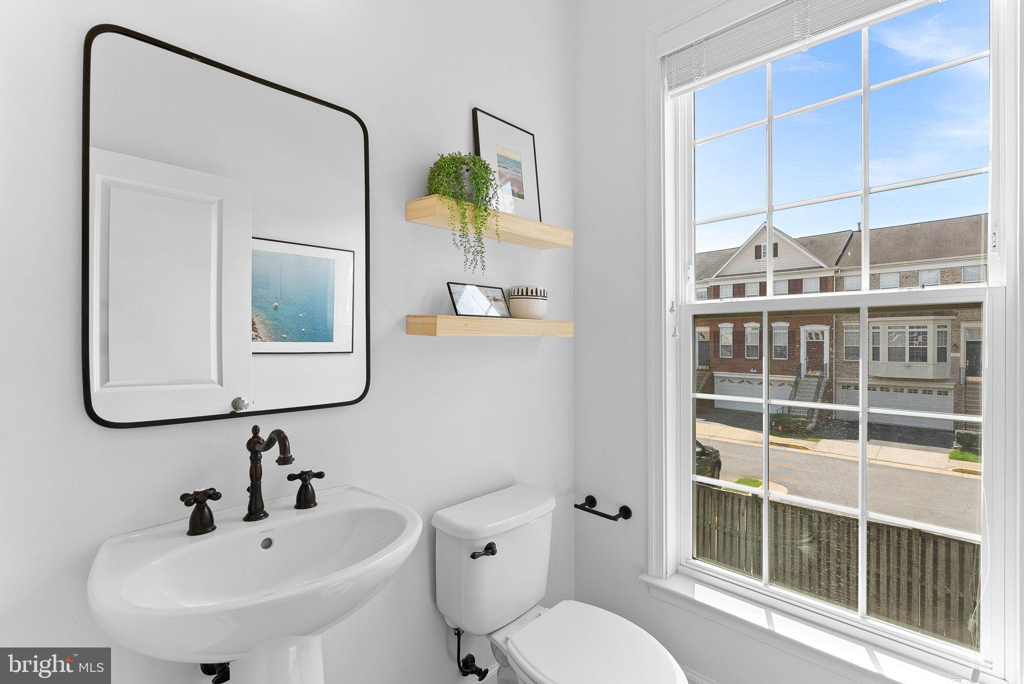 POTTERS GLEN - Residential Lease
