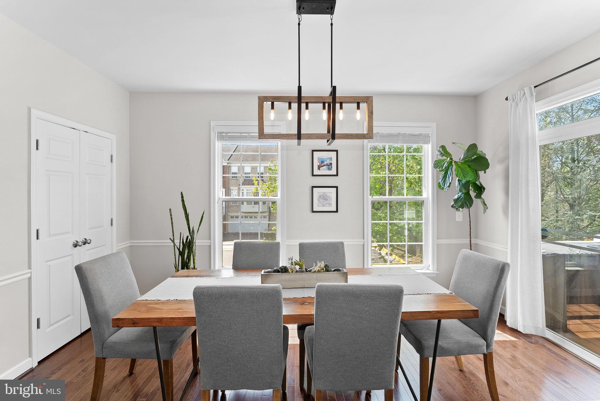 POTTERS GLEN - Residential Lease