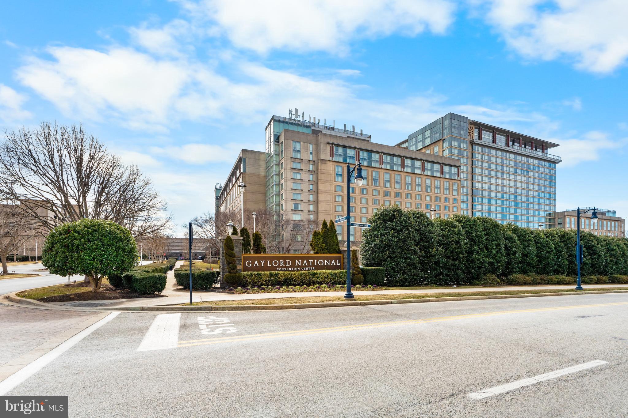 NATIONAL HARBOR - Residential