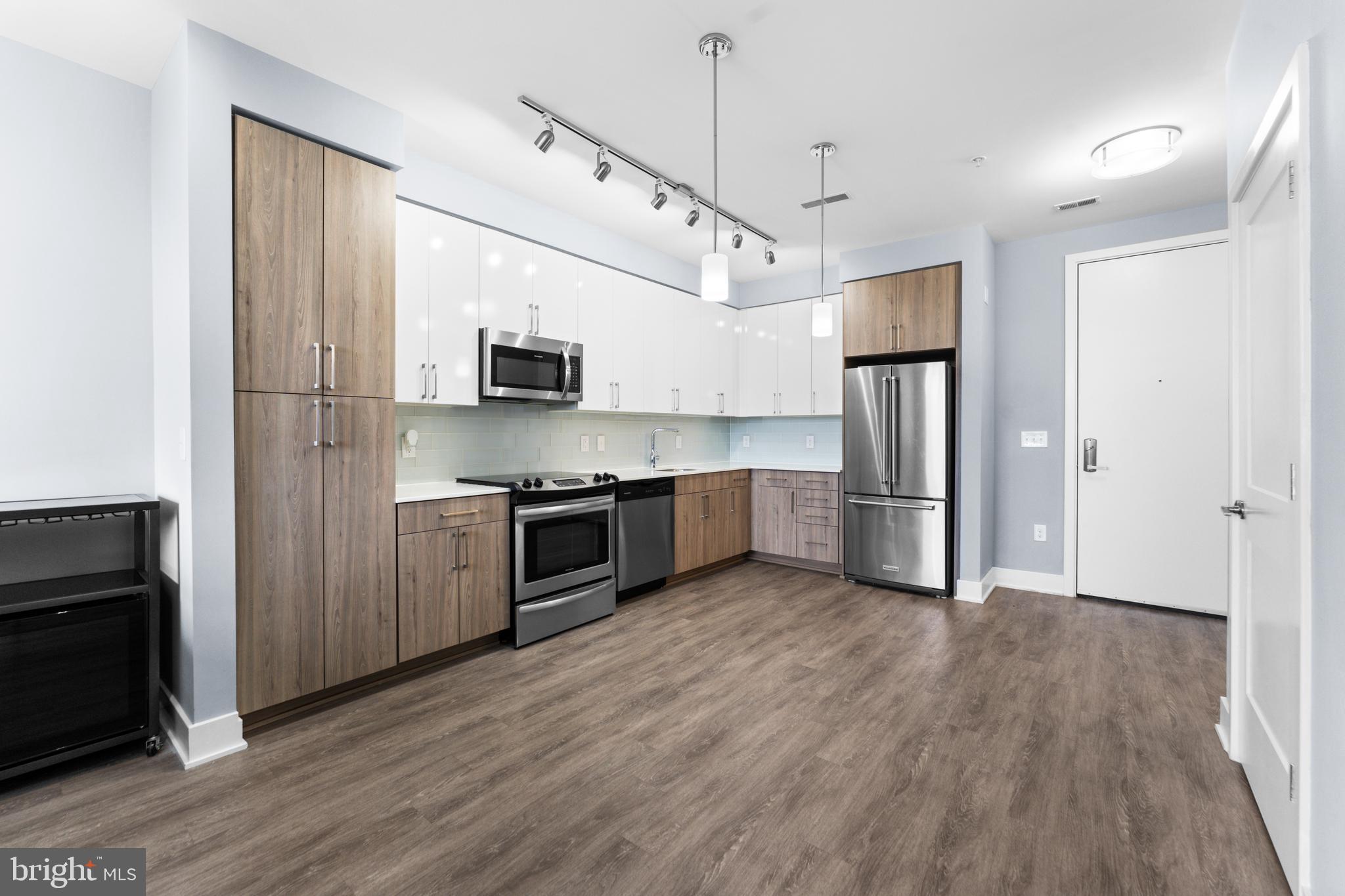 NATIONAL HARBOR - Residential