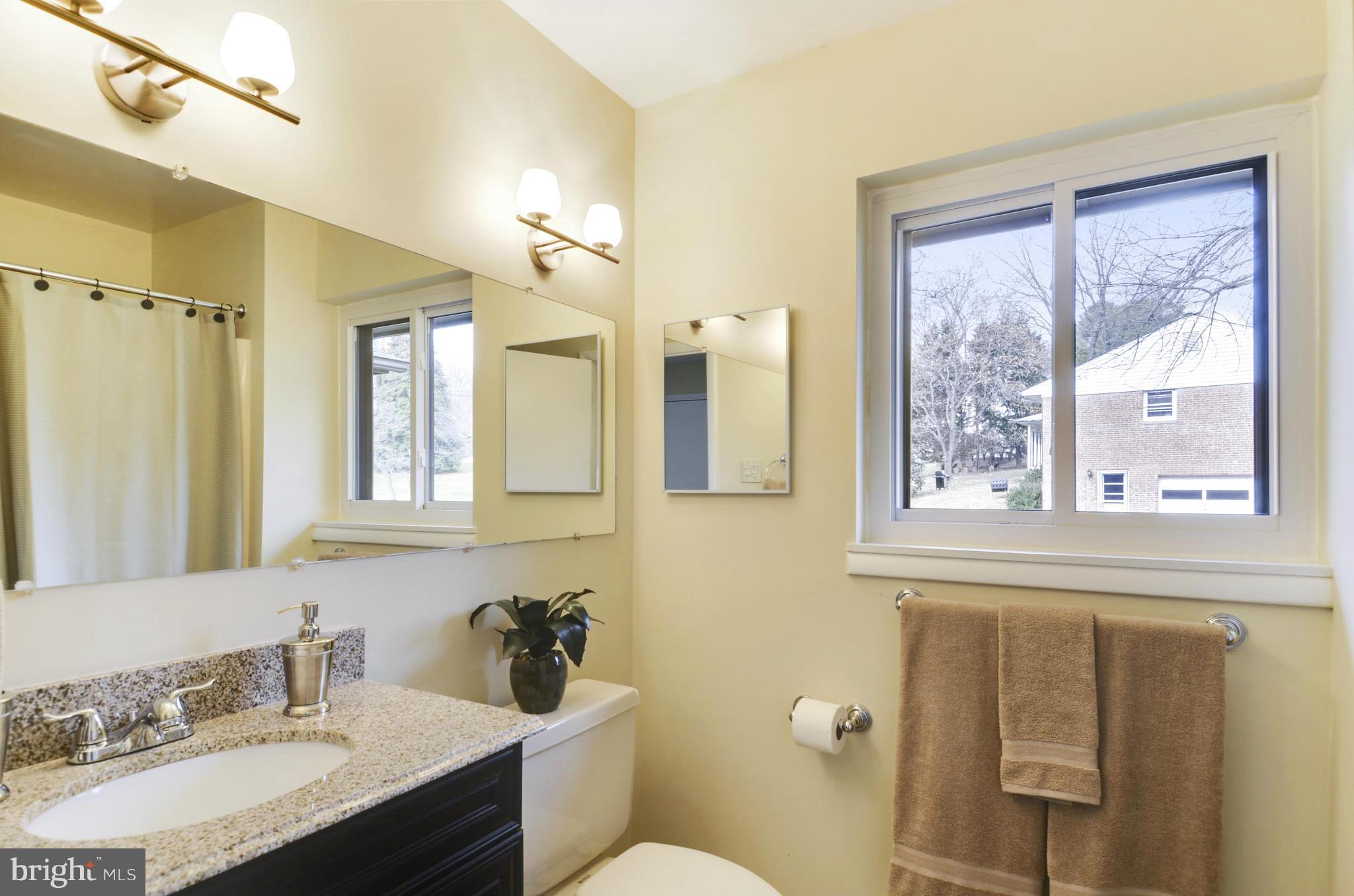 GLEN HILLS - Residential