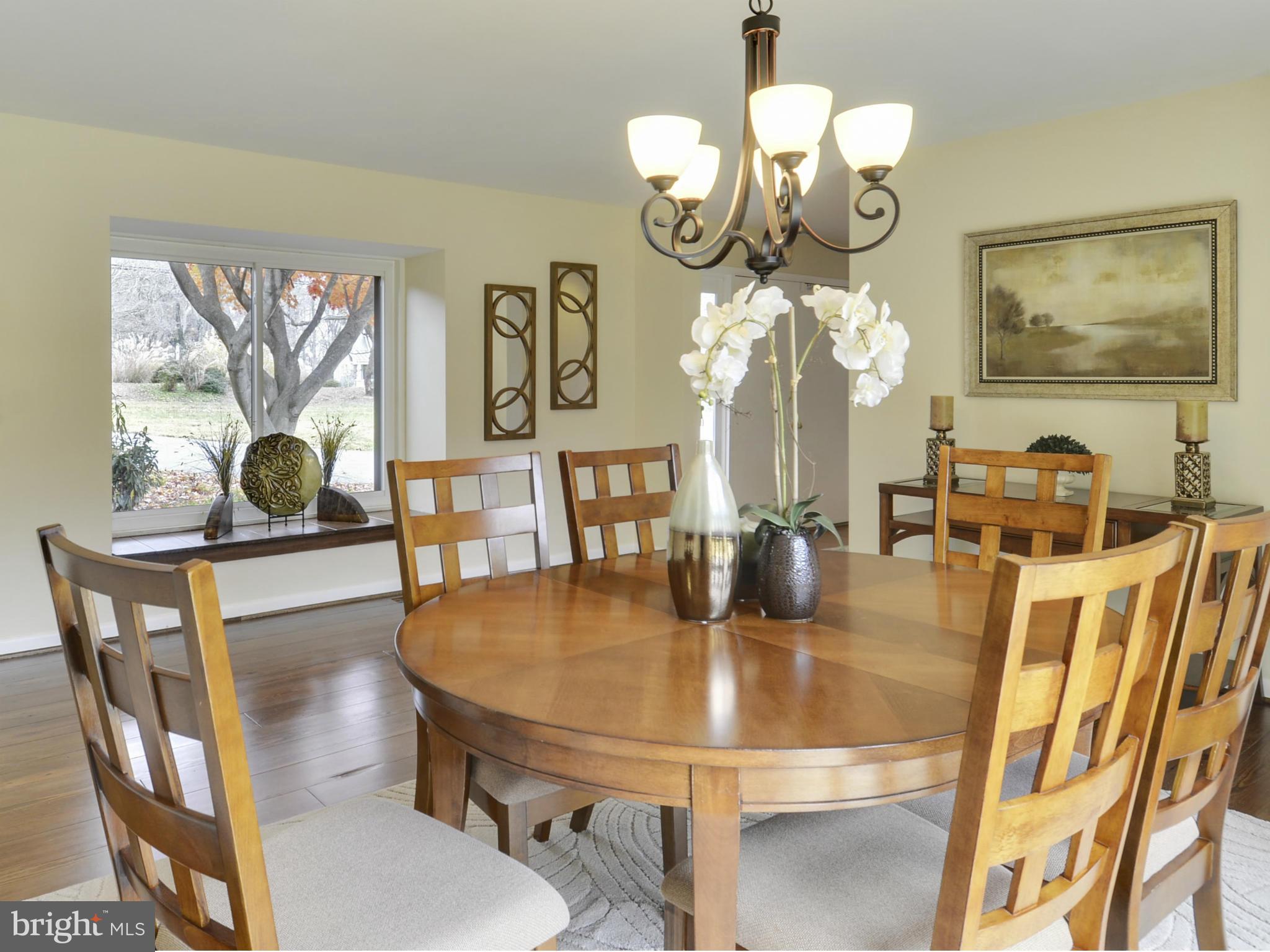 GLEN HILLS - Residential