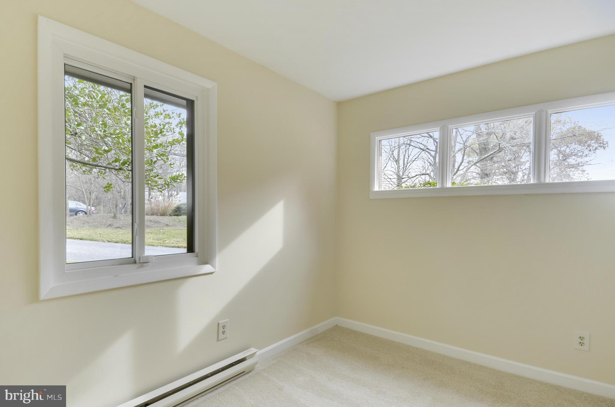 GLEN HILLS - Residential