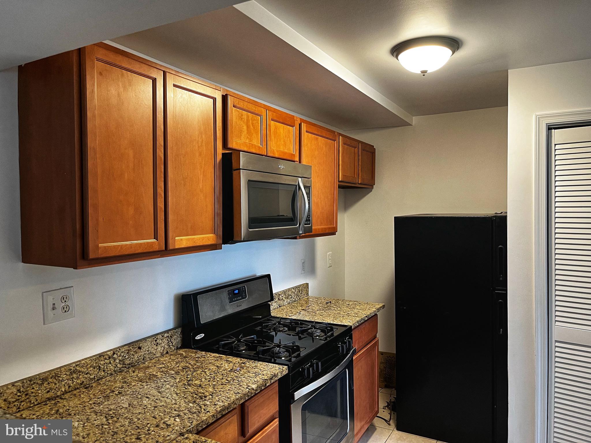 MARKHAM VIEW CONDOMINIUMS - Residential