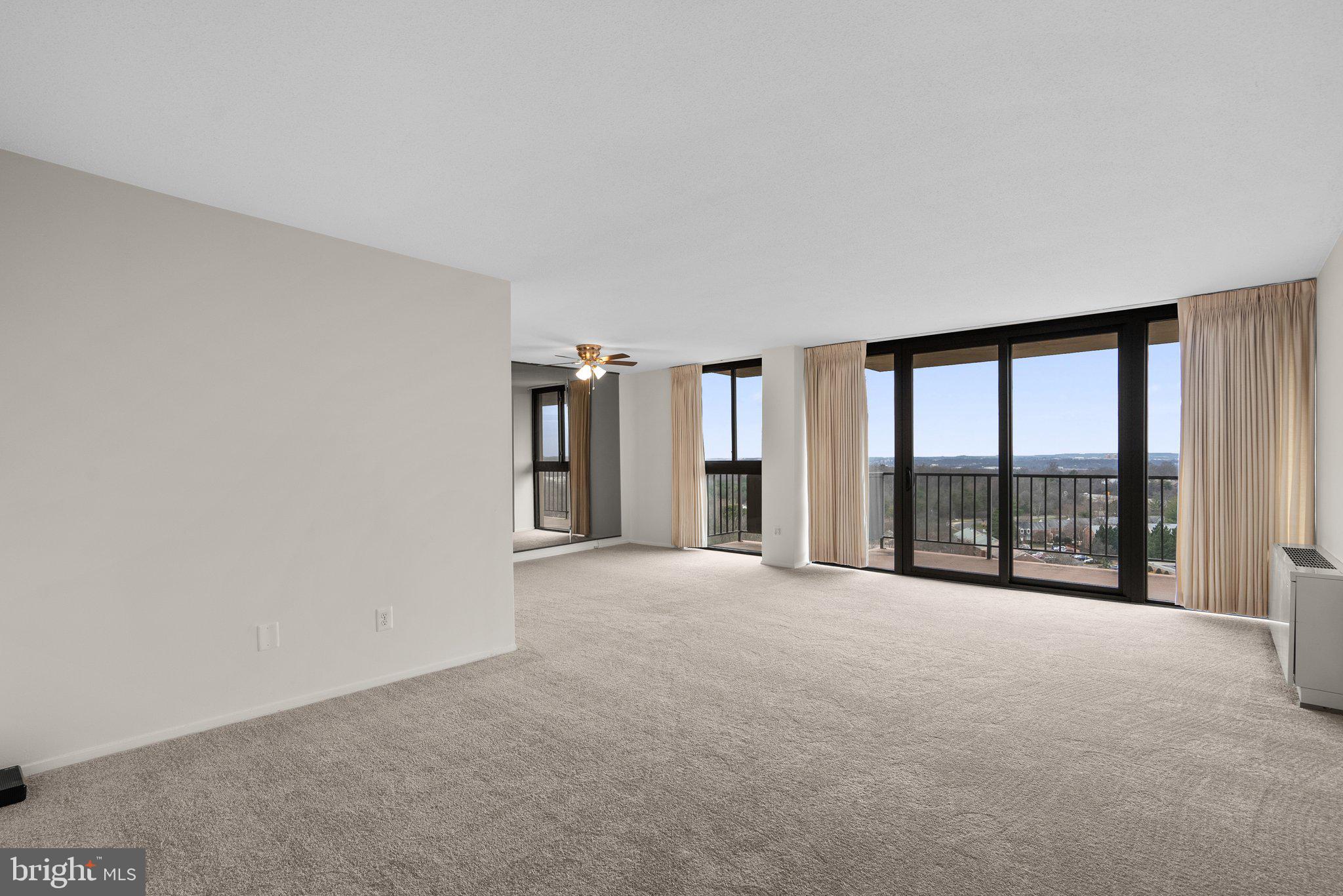 TOWERS IN WESTCHESTER PARK - Residential