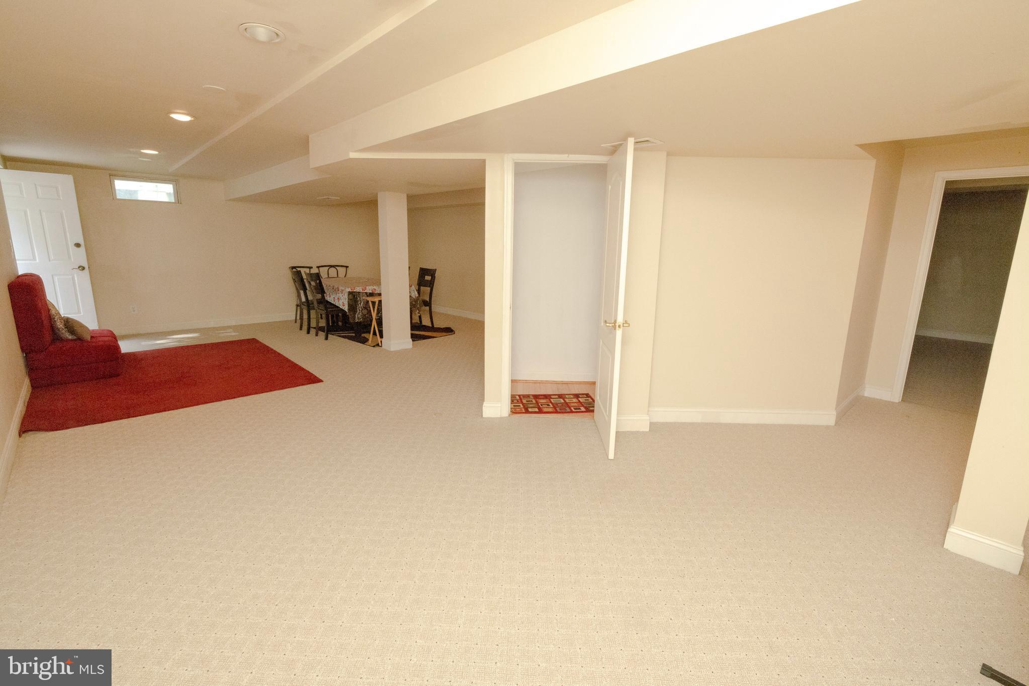 ROSEDALE - Residential