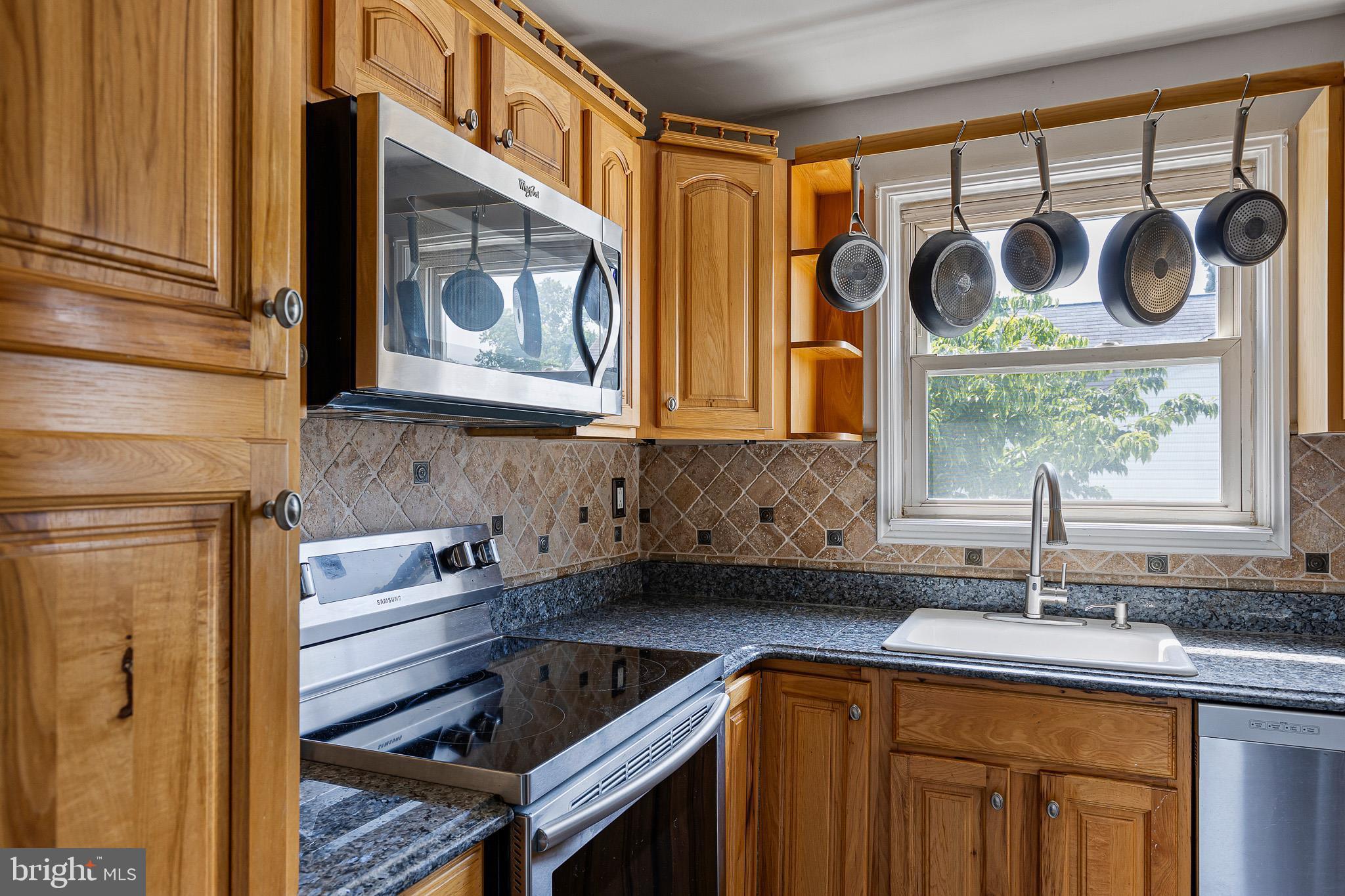 WILM MANOR - Residential