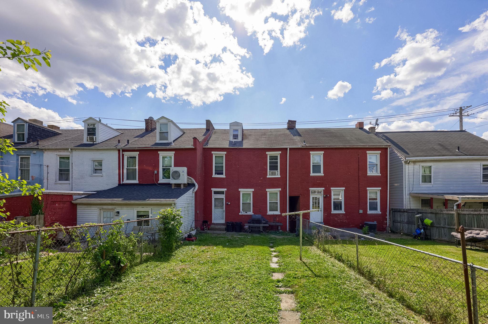 7TH WARD - Residential