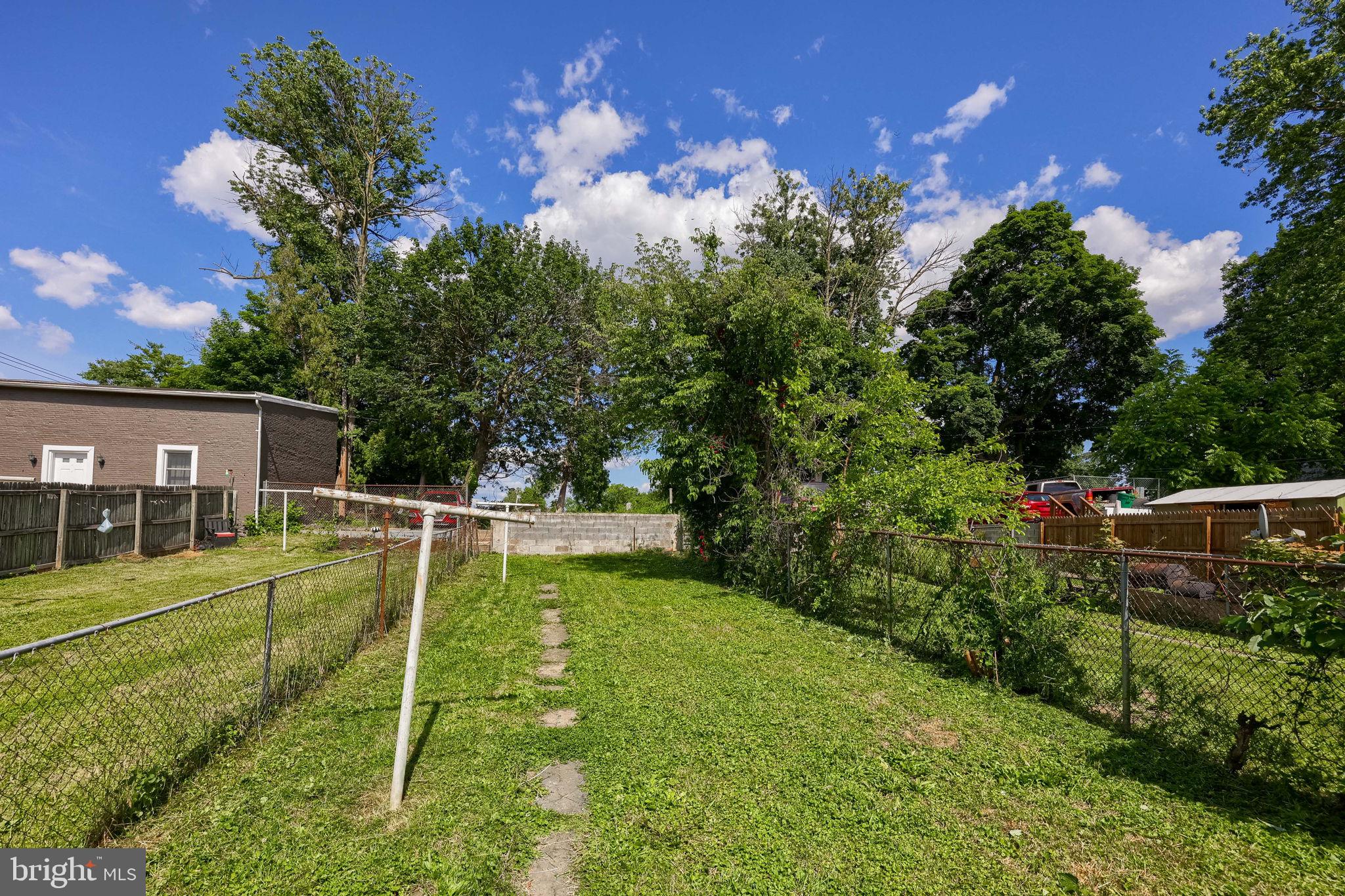 7TH WARD - Residential