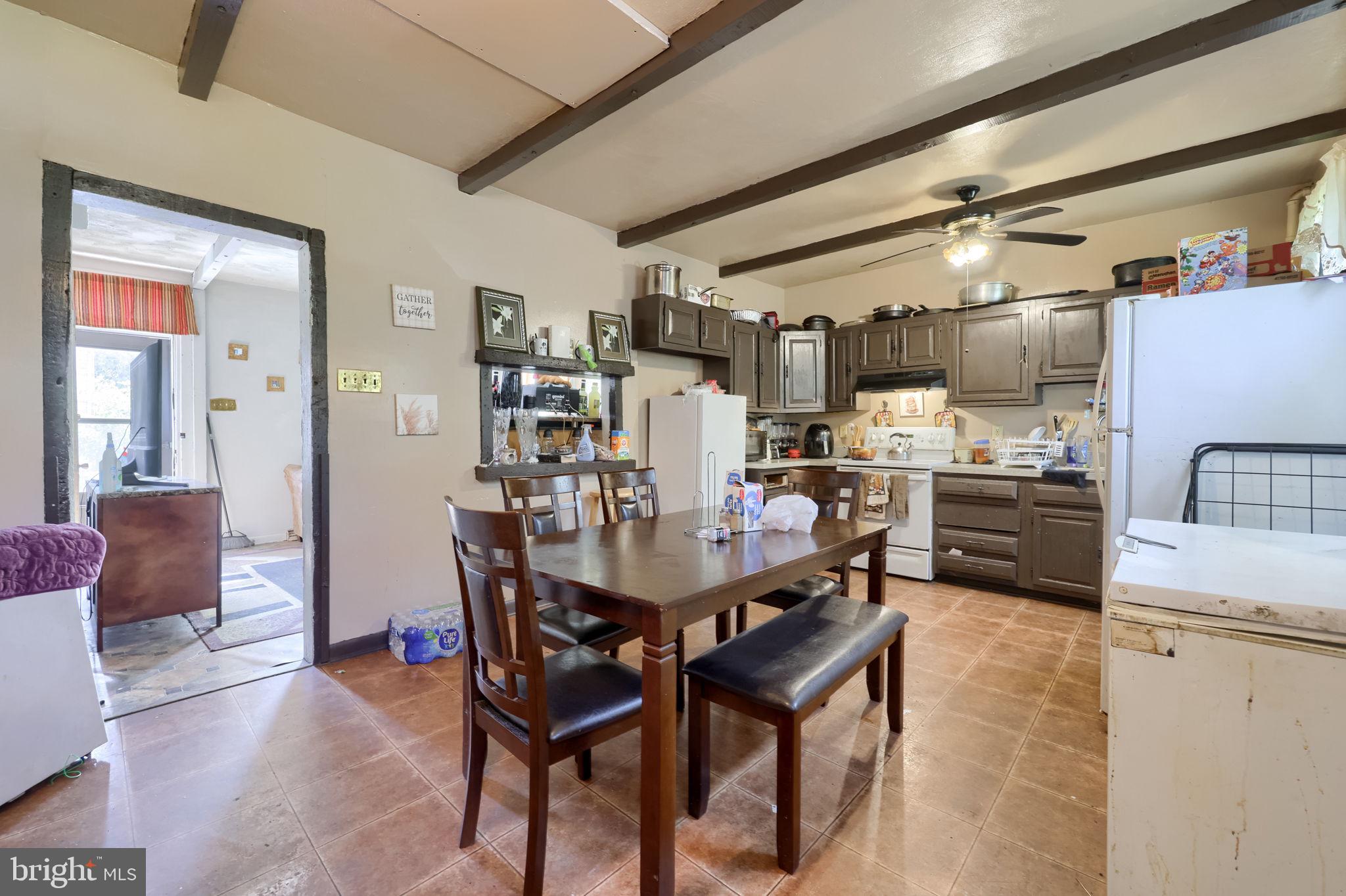 7TH WARD - Residential