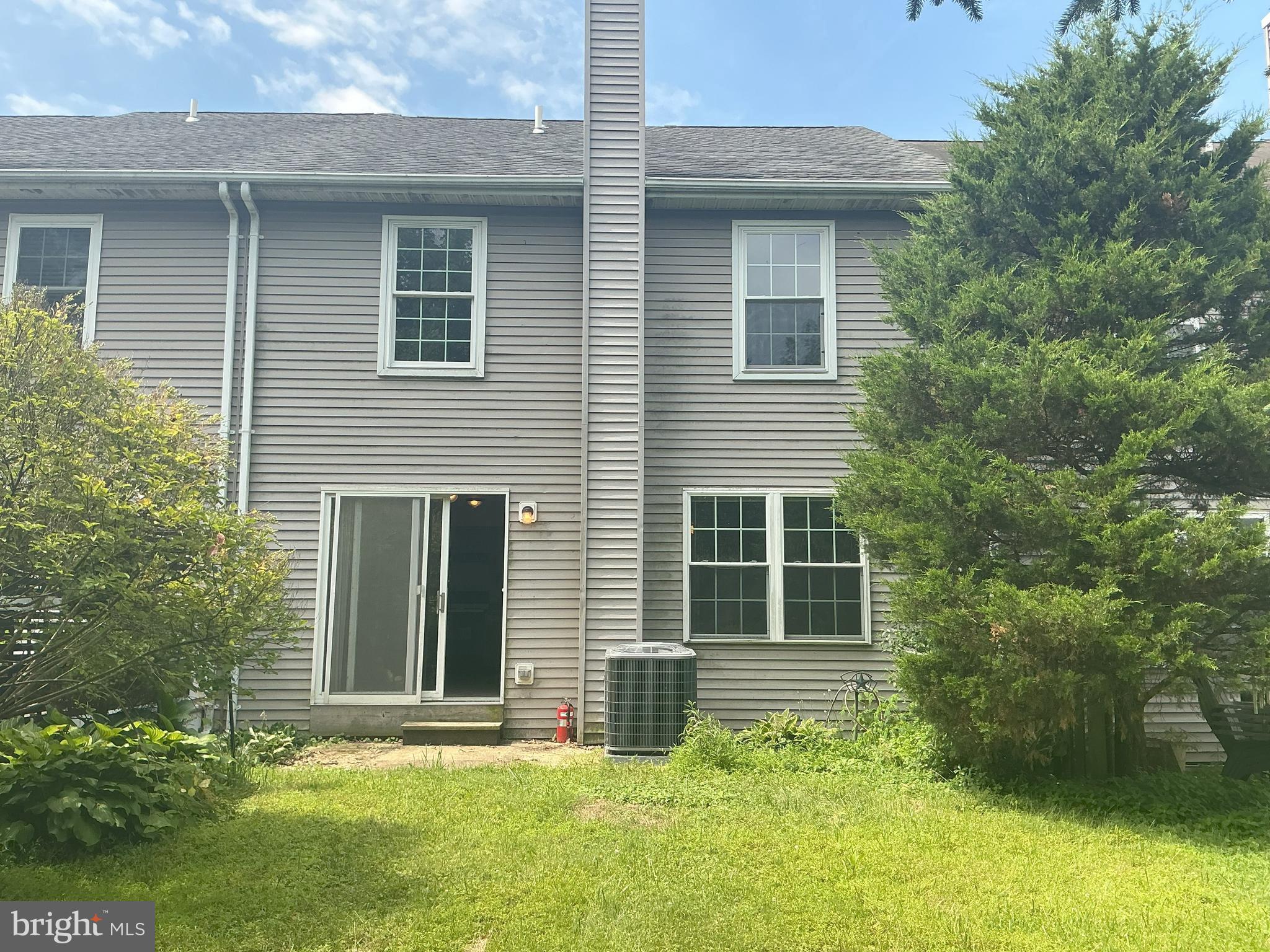 CABIN RUN ESTS - Residential