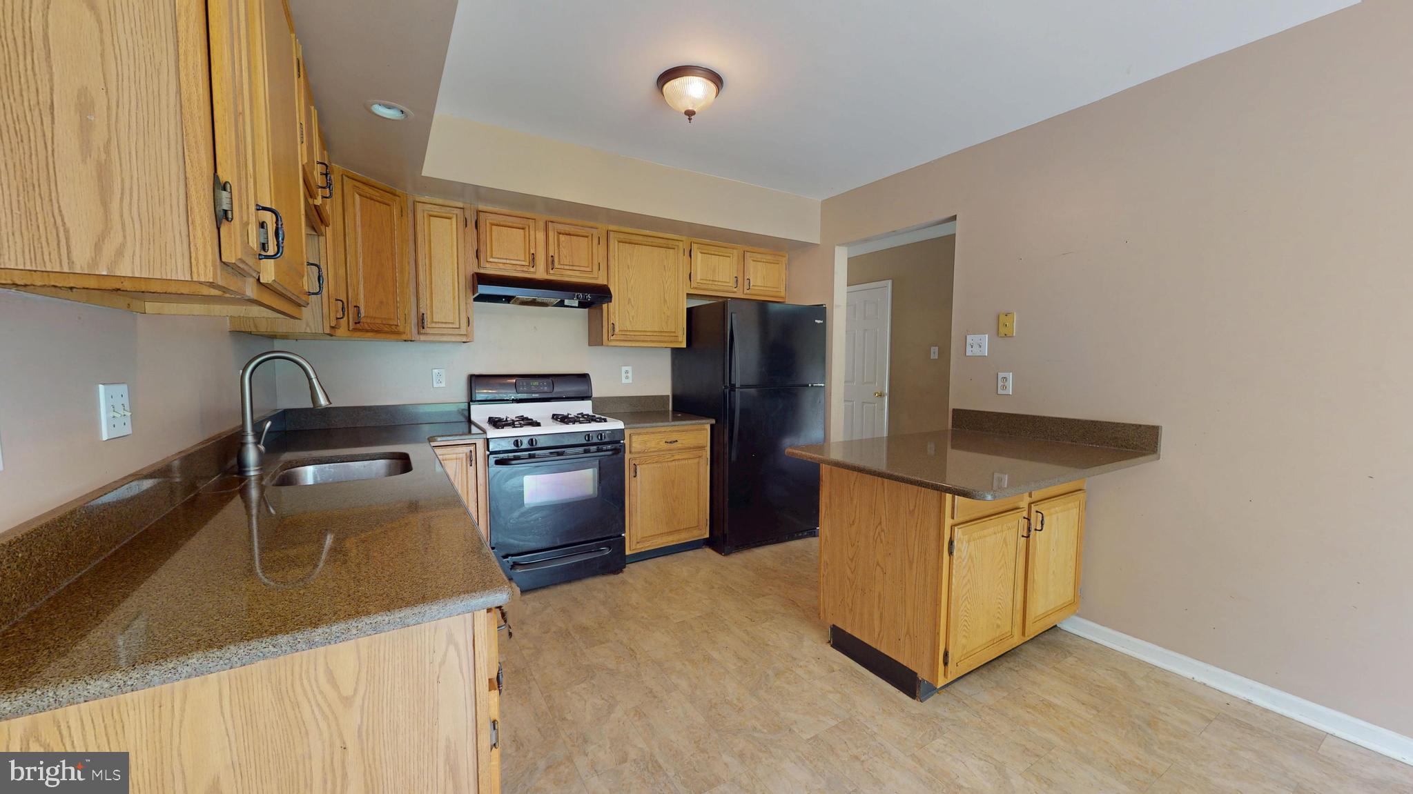 CABIN RUN ESTS - Residential