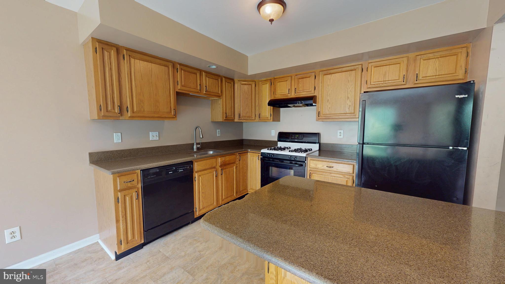 CABIN RUN ESTS - Residential