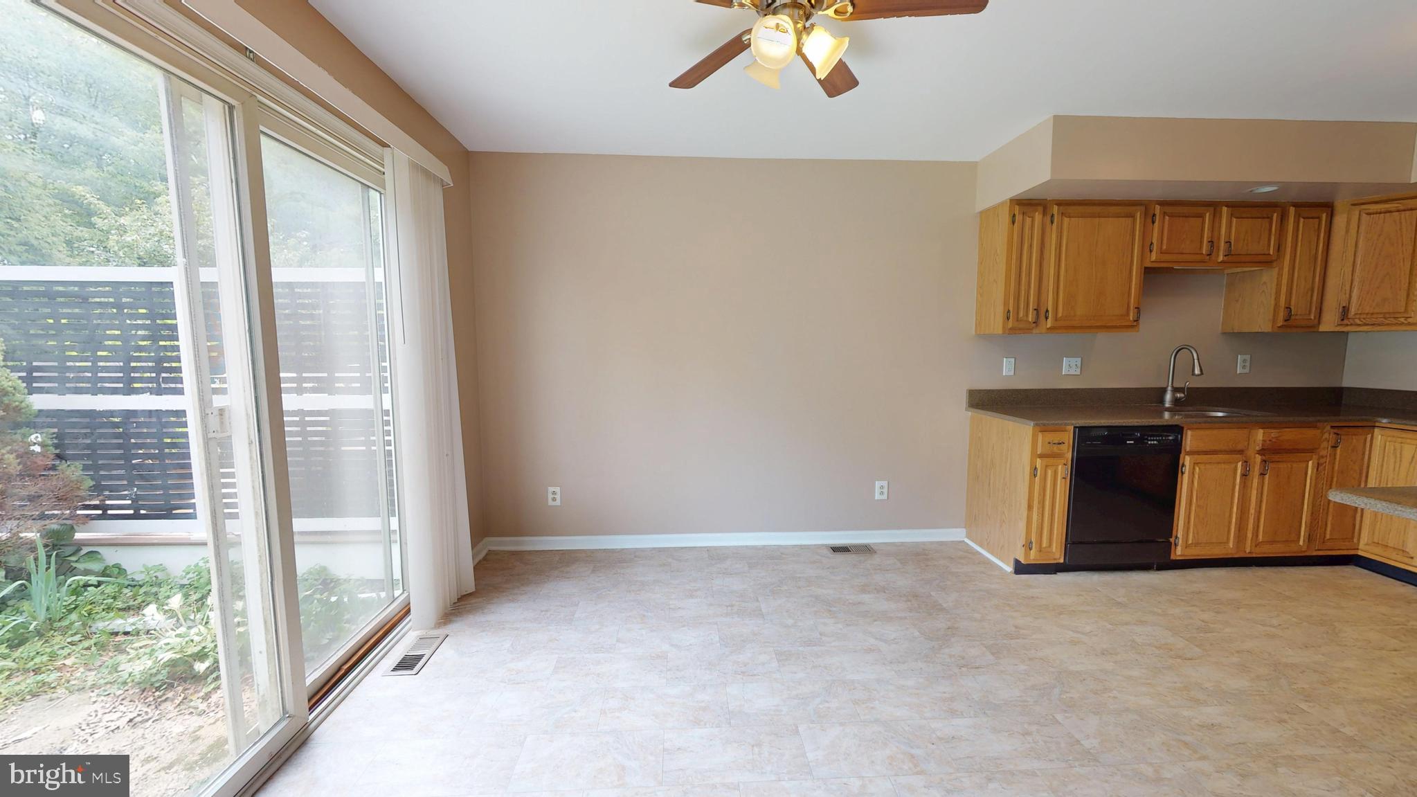 CABIN RUN ESTS - Residential