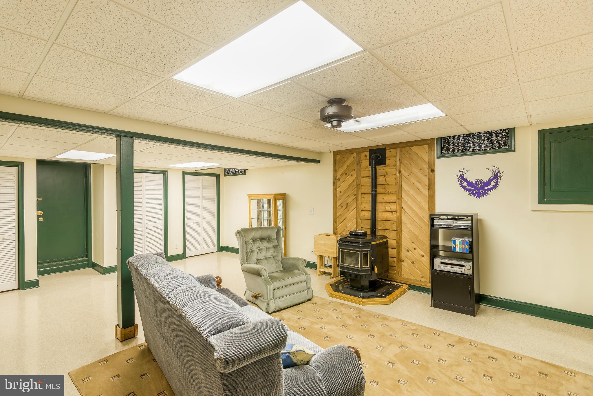 GREENHILL MANOR - Residential