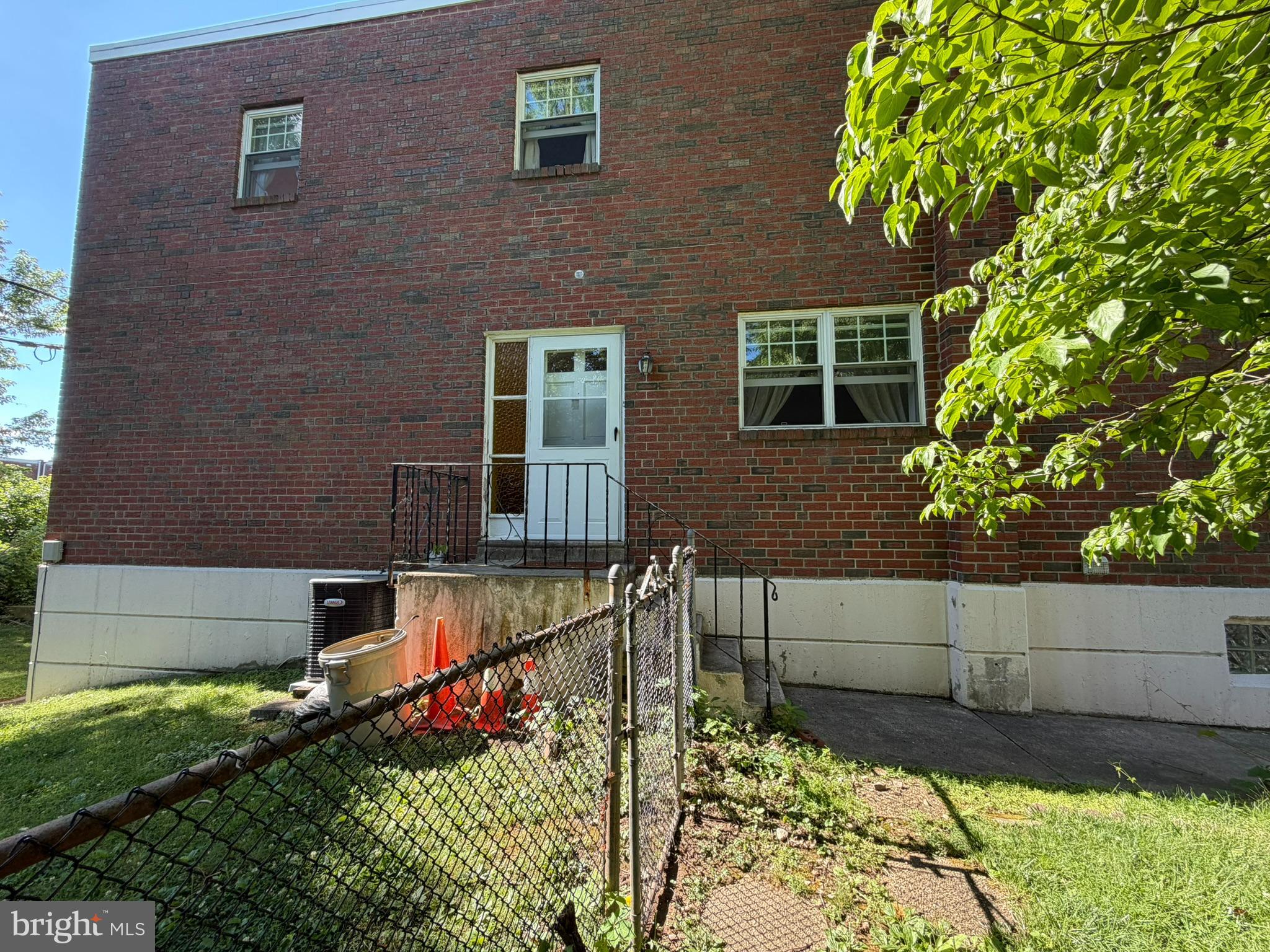 SOMERTON - Residential