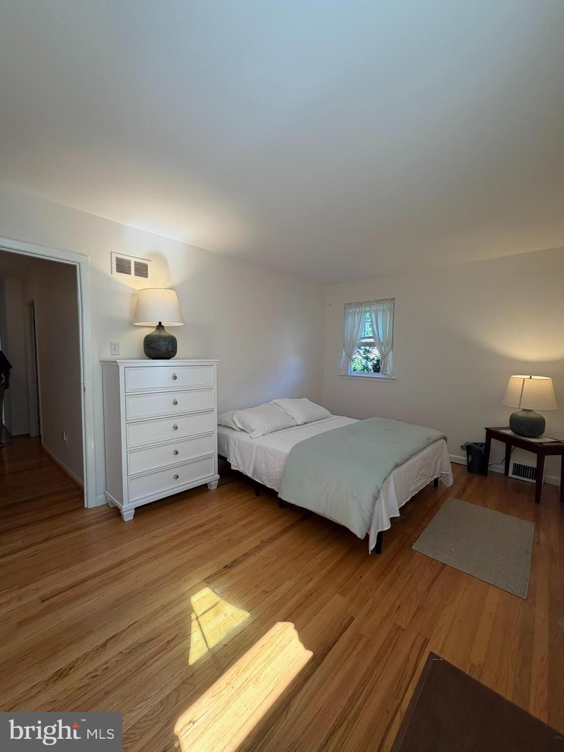 SOMERTON - Residential