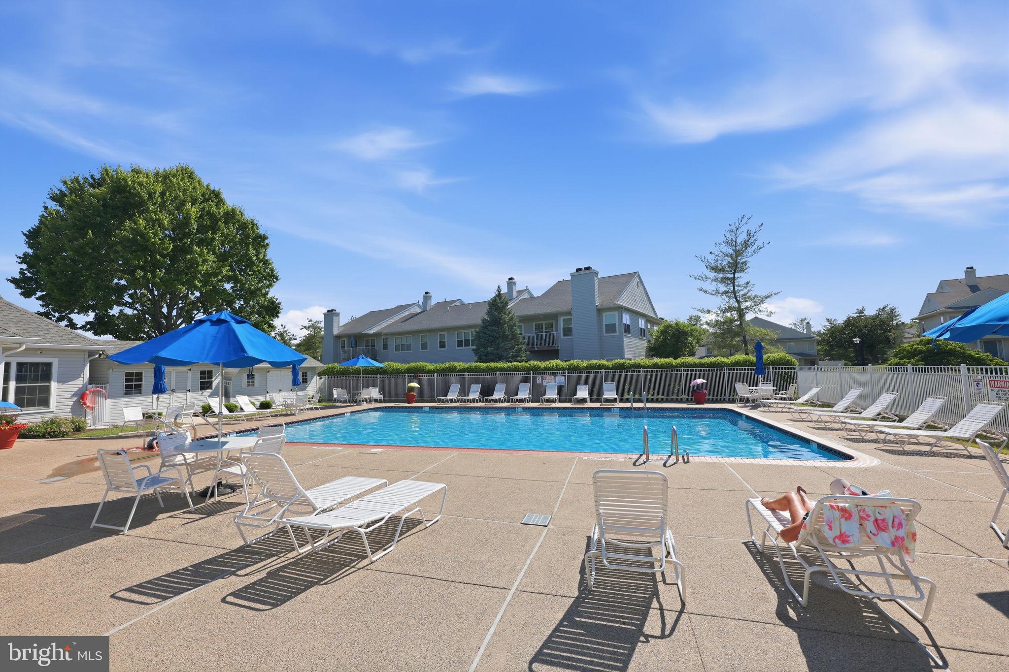 BROOKSTONE - Residential