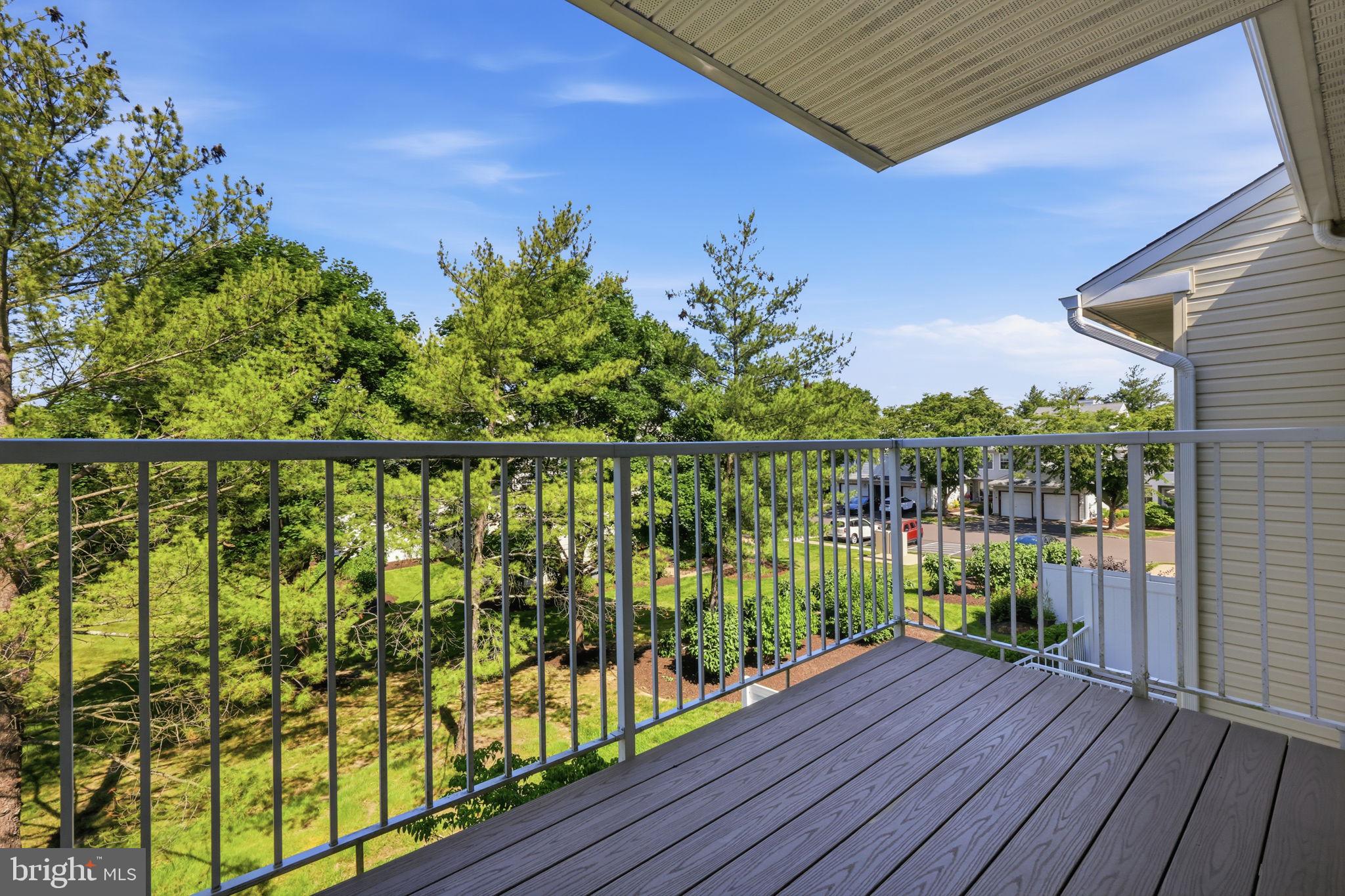 BROOKSTONE - Residential