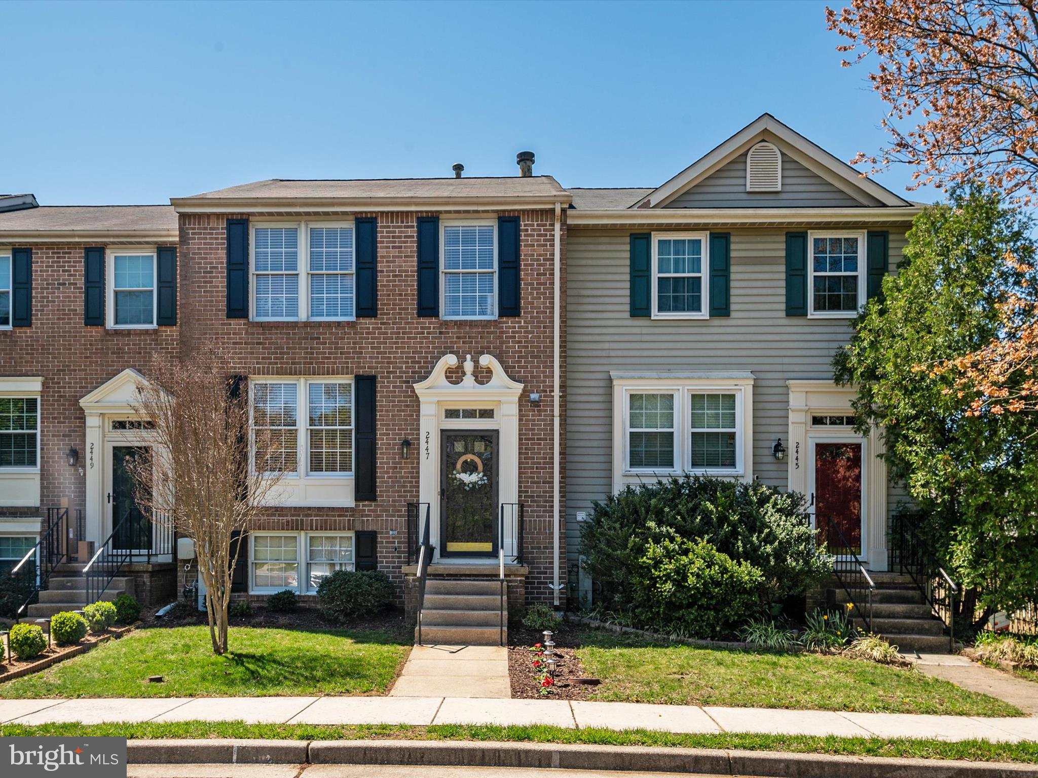 PINEY ORCHARD - Residential