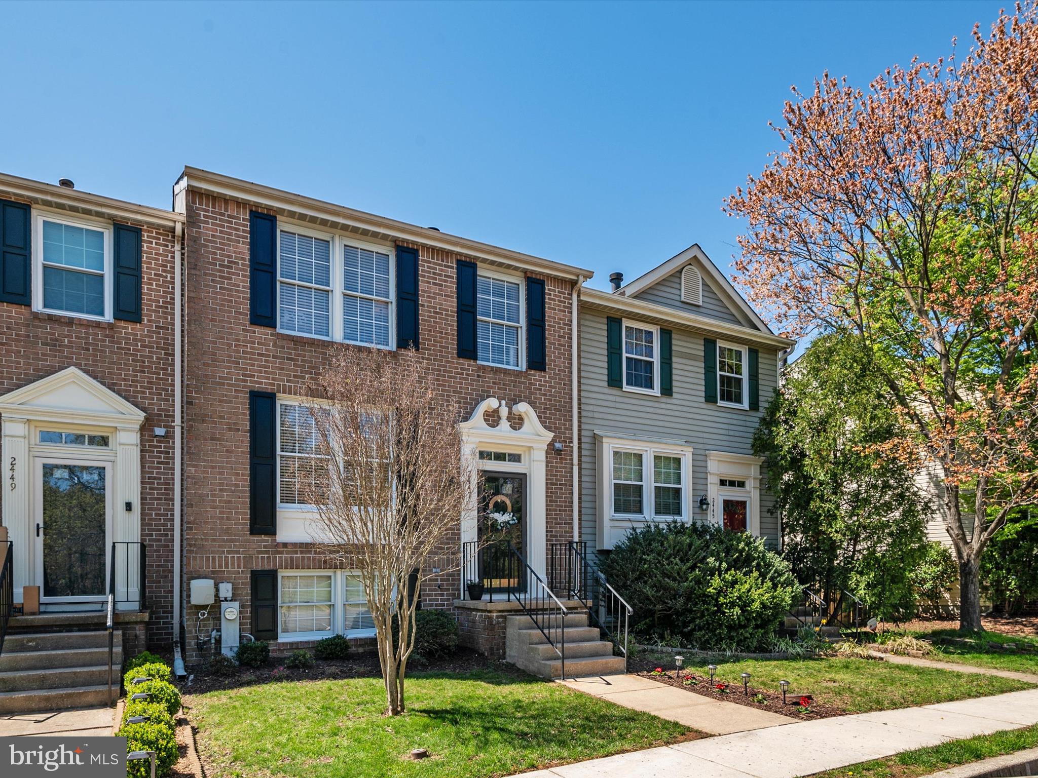 PINEY ORCHARD - Residential