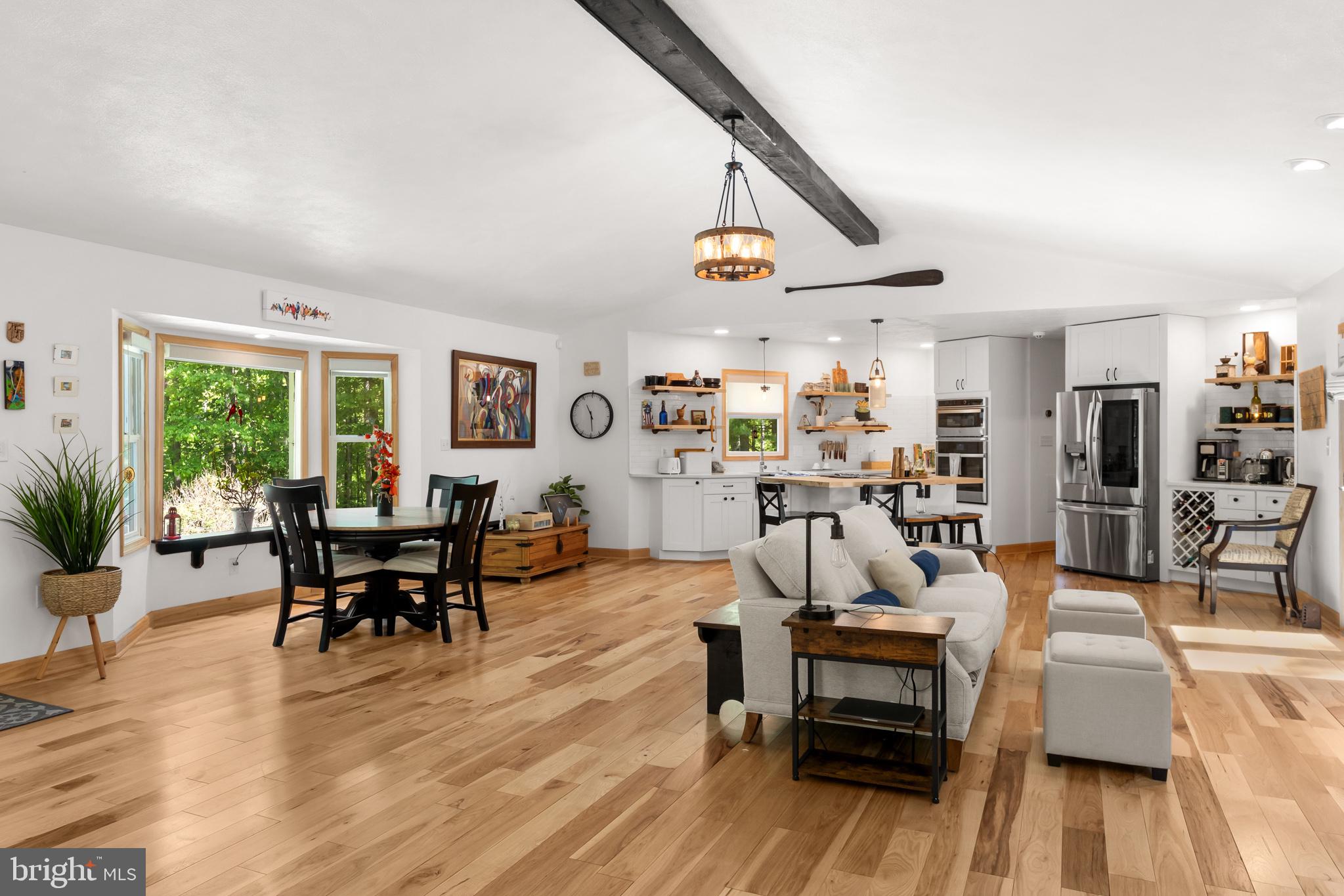 ROCKLAND CREEK ESTATES - Residential