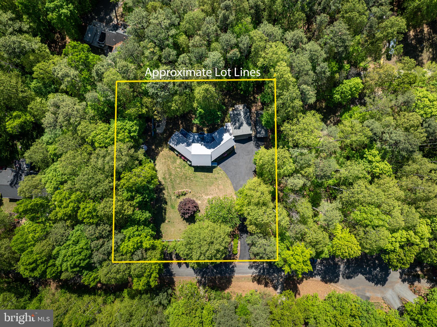ROCKLAND CREEK ESTATES - Residential
