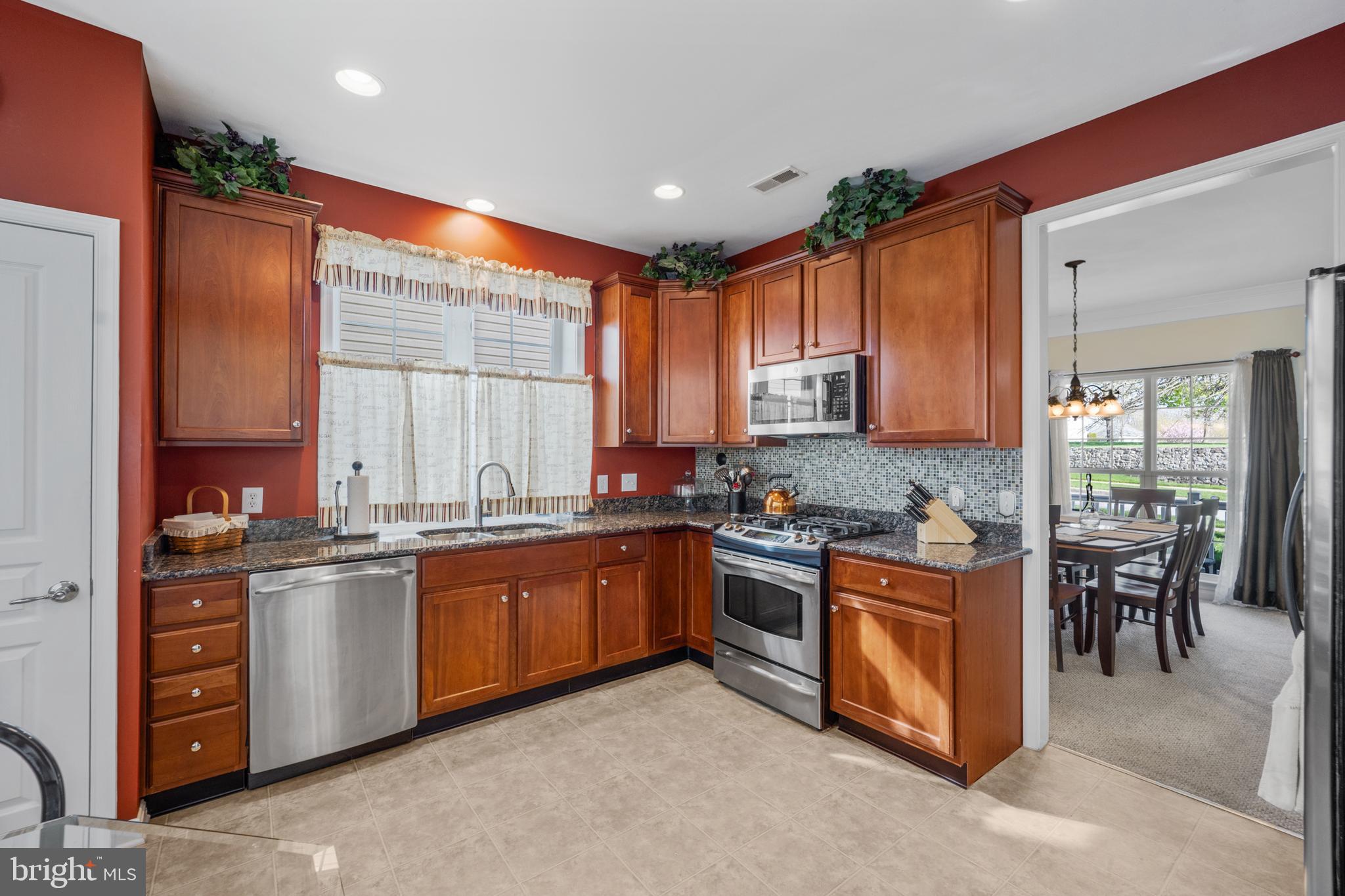 TRADITIONS AT CHRISTIANA - Residential