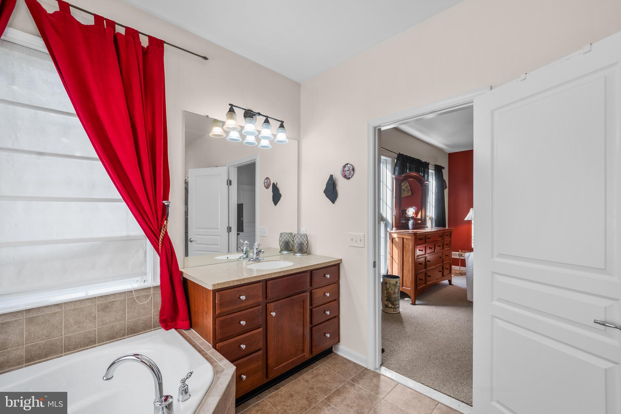 TRADITIONS AT CHRISTIANA - Residential